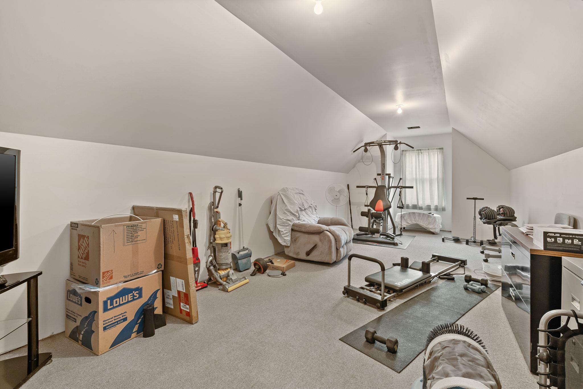 50 Meghan Court, Pine Bush, NY 12566