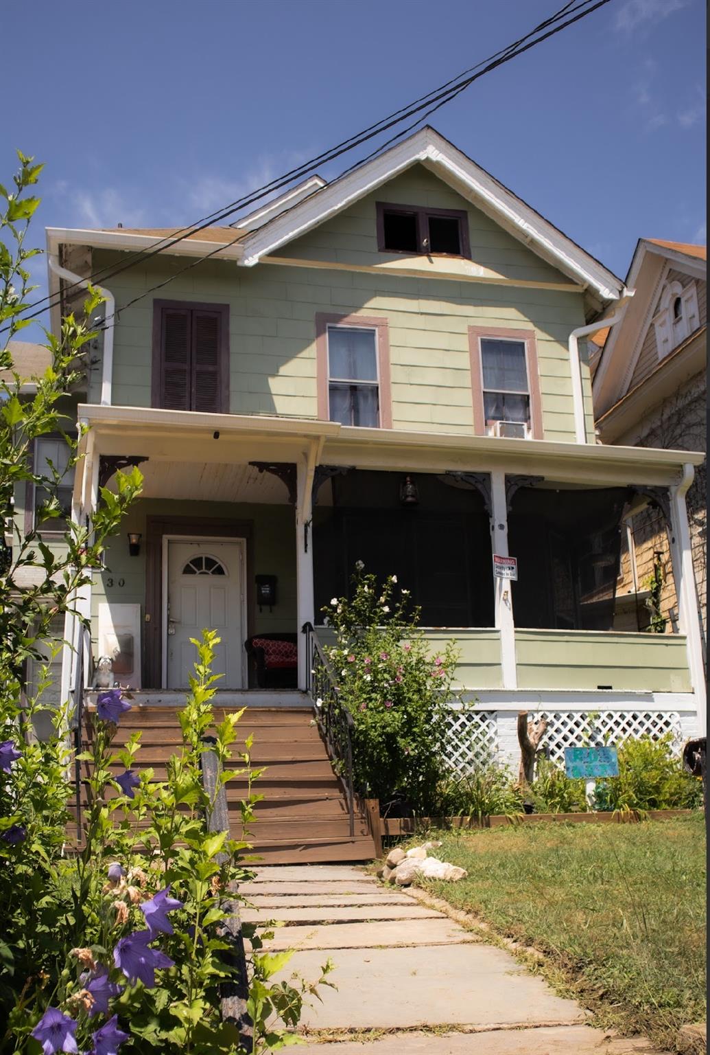 30 East Avenue, Middletown, NY 10940