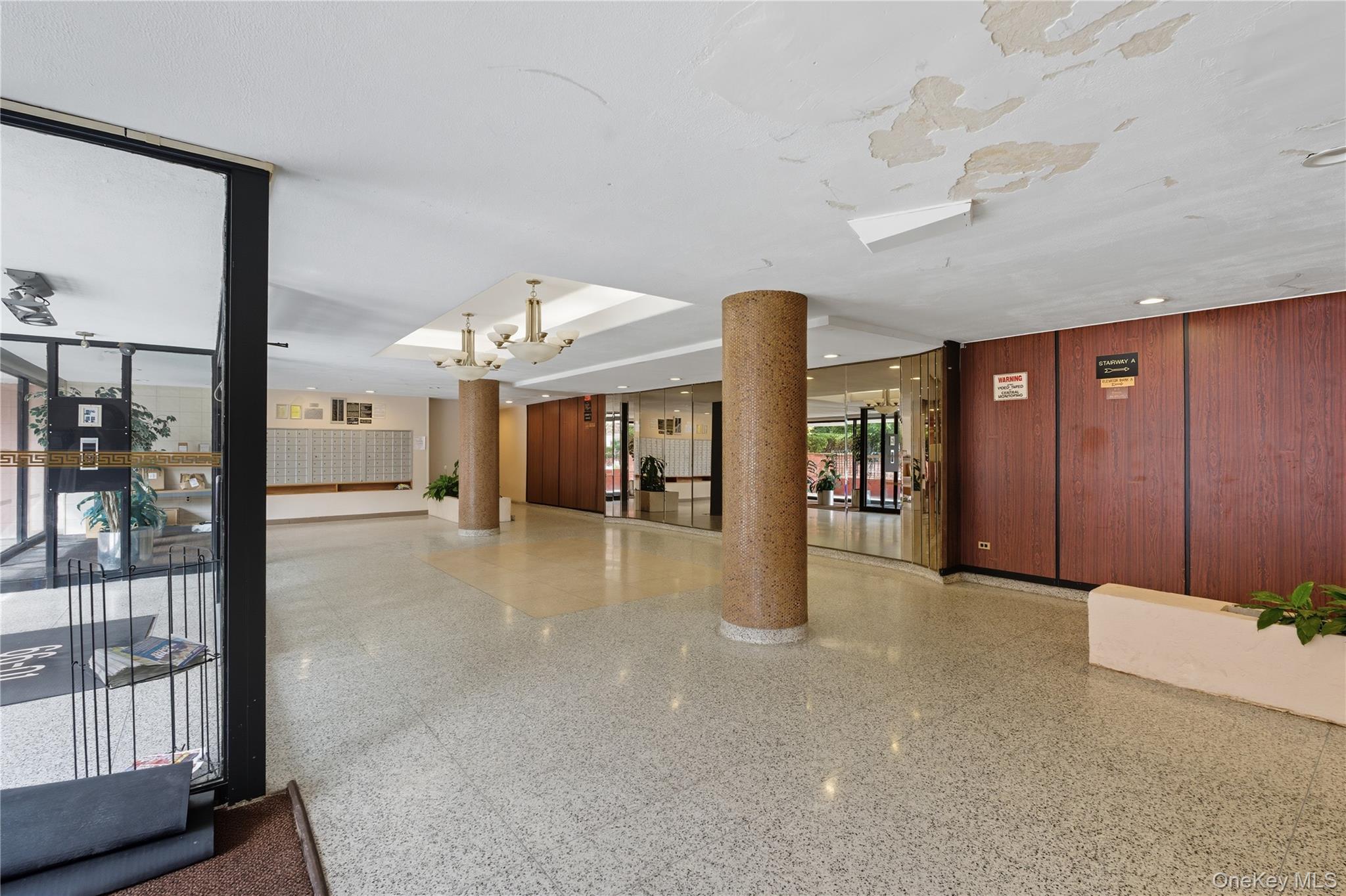 66-01 Burns # 3V, Rego Park, NY 11374