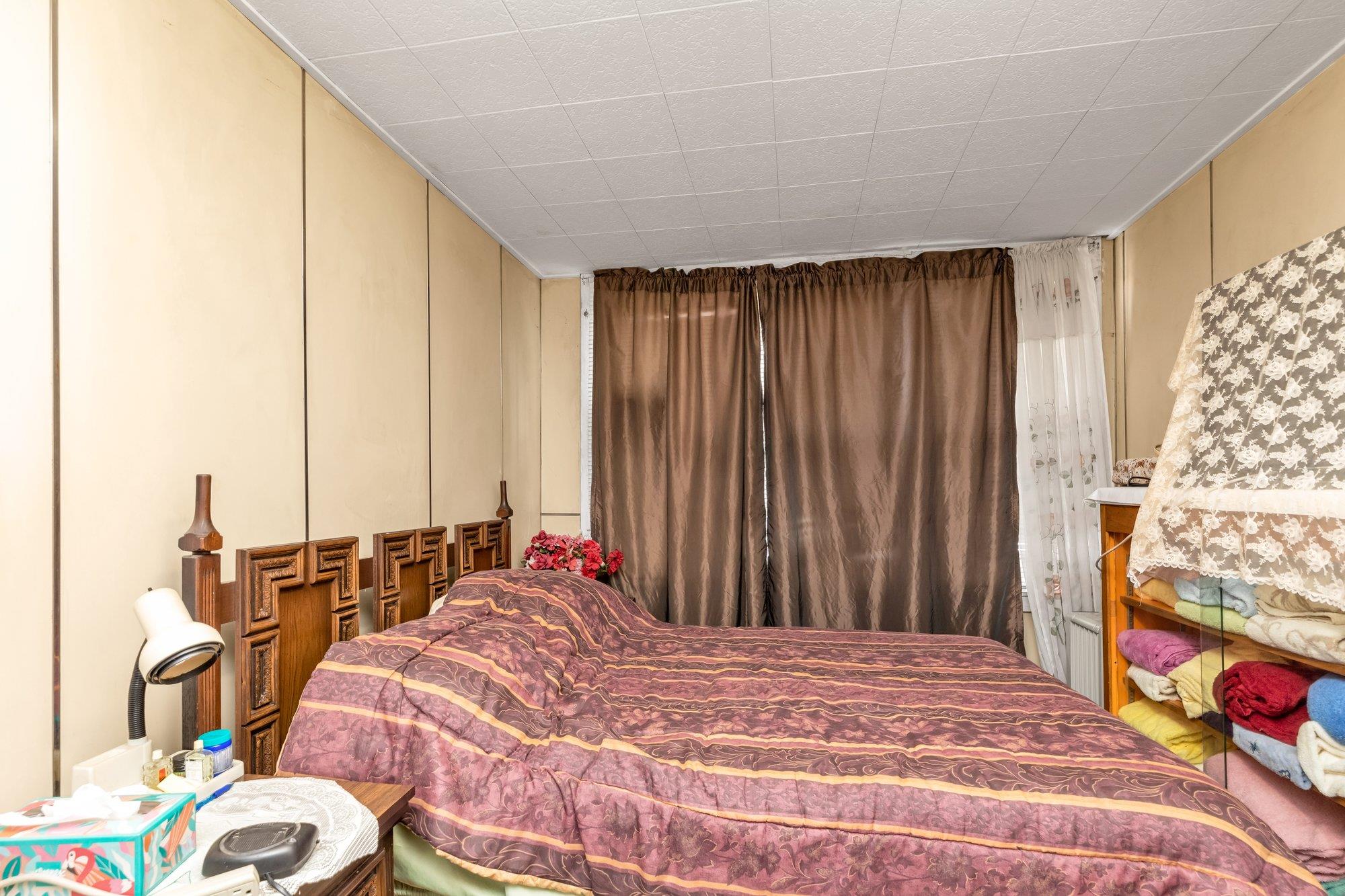 112-50 38th Avenue, Corona, NY 11368