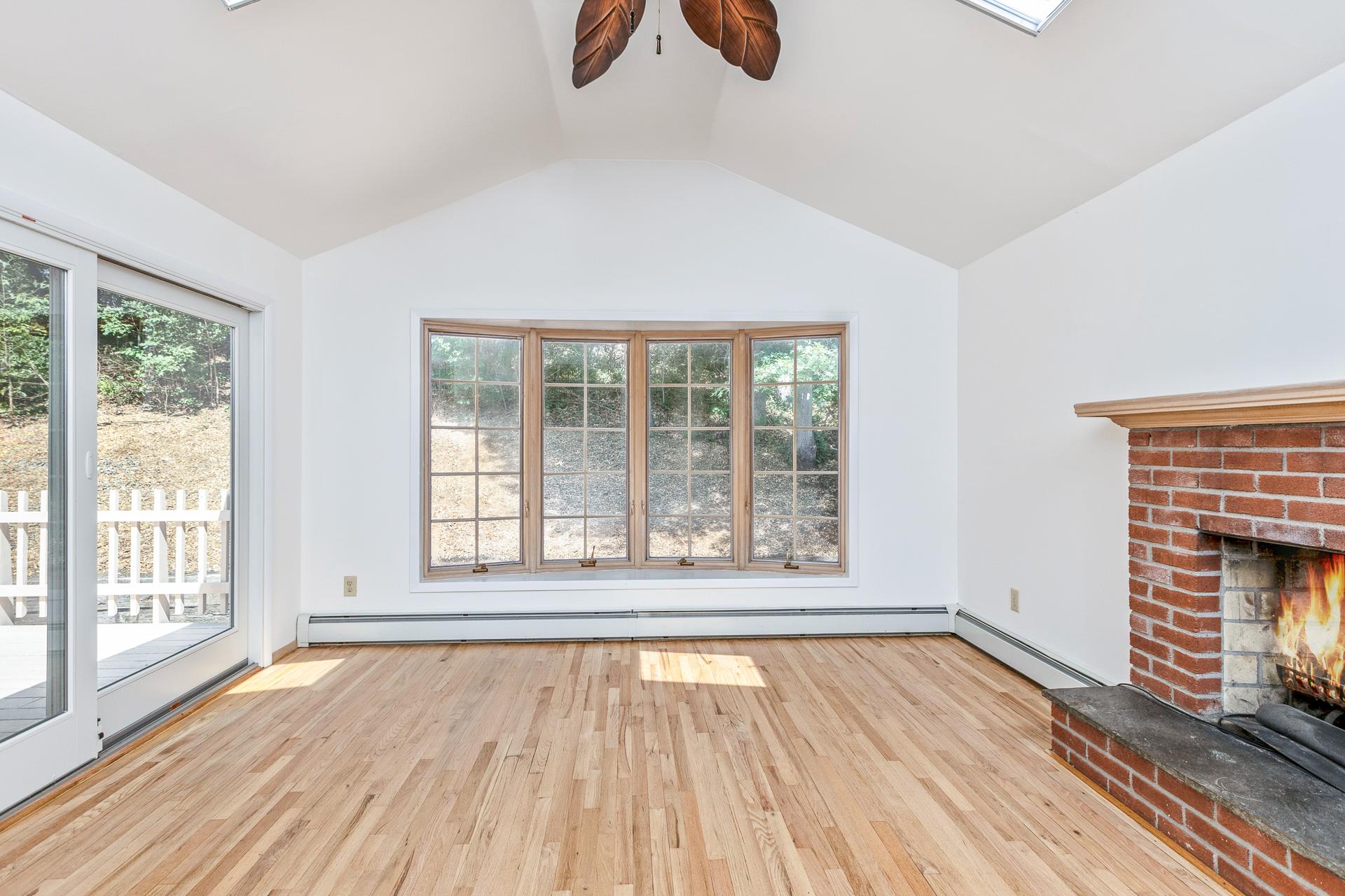 263 North Country Road, Smithtown, NY 11787