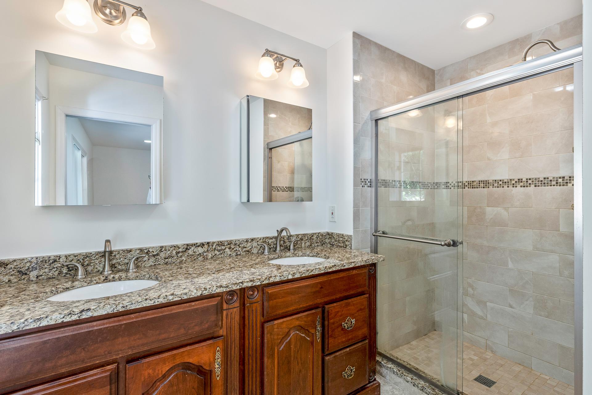 263 North Country Road, Smithtown, NY 11787