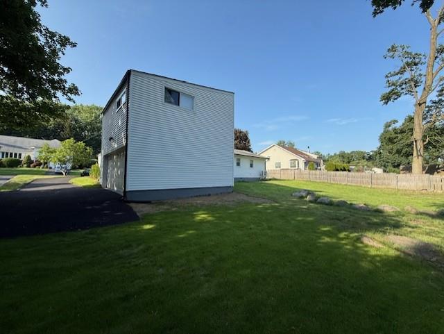19 Primrose Avenue W, White Plains, NY 10607