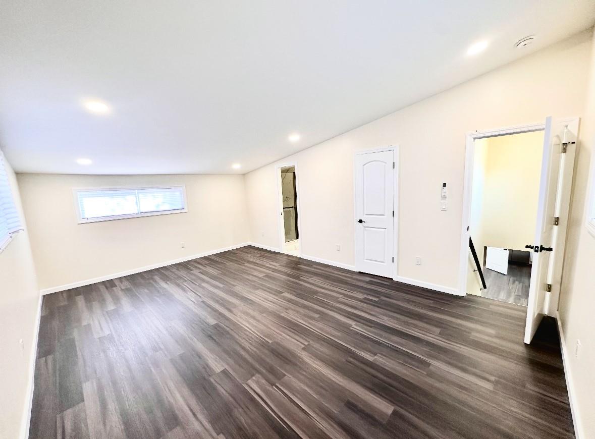 19 Primrose Avenue W, White Plains, NY 10607
