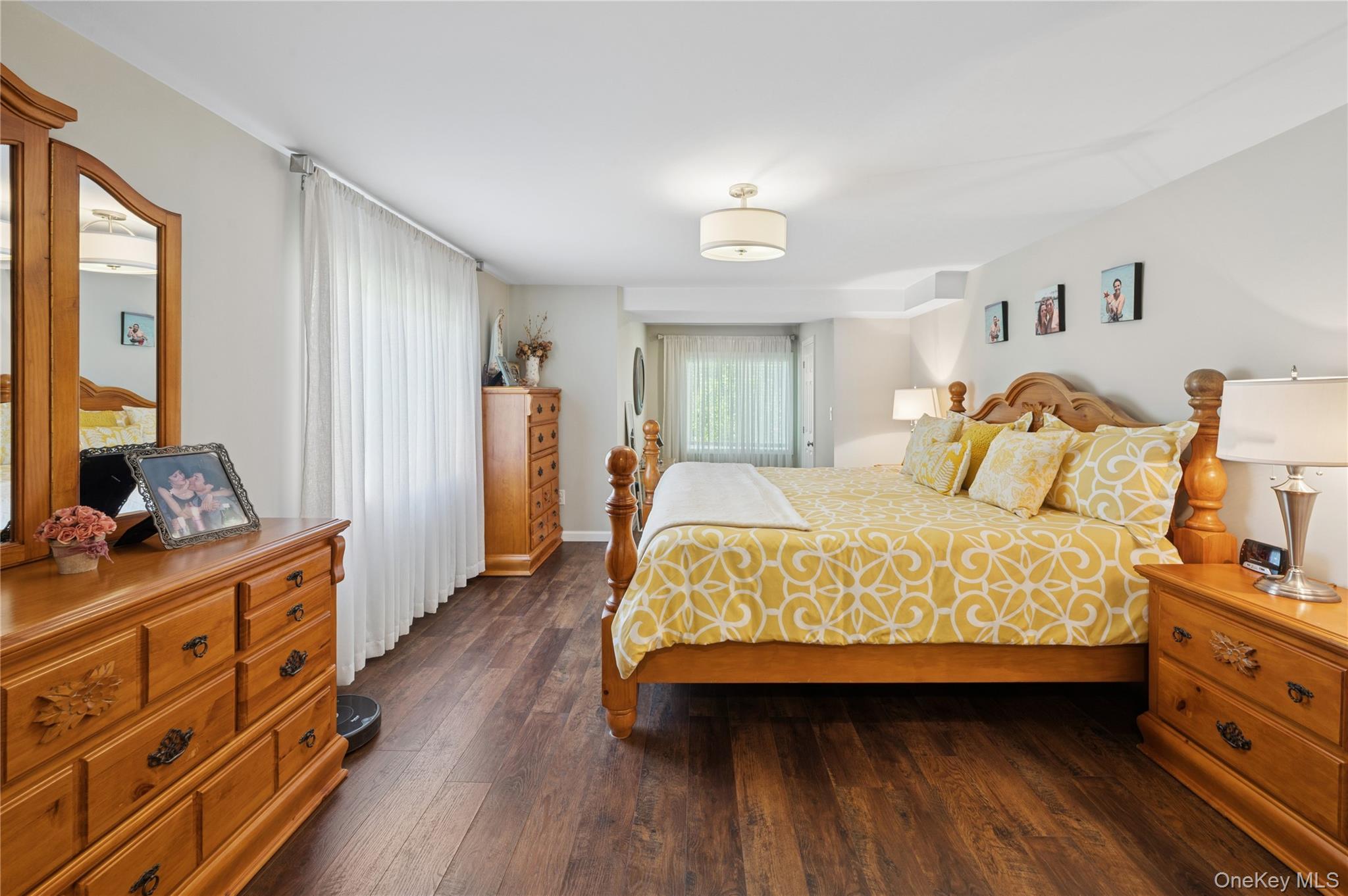 123 Pleasant Road, Lake Peekskill, NY 10537