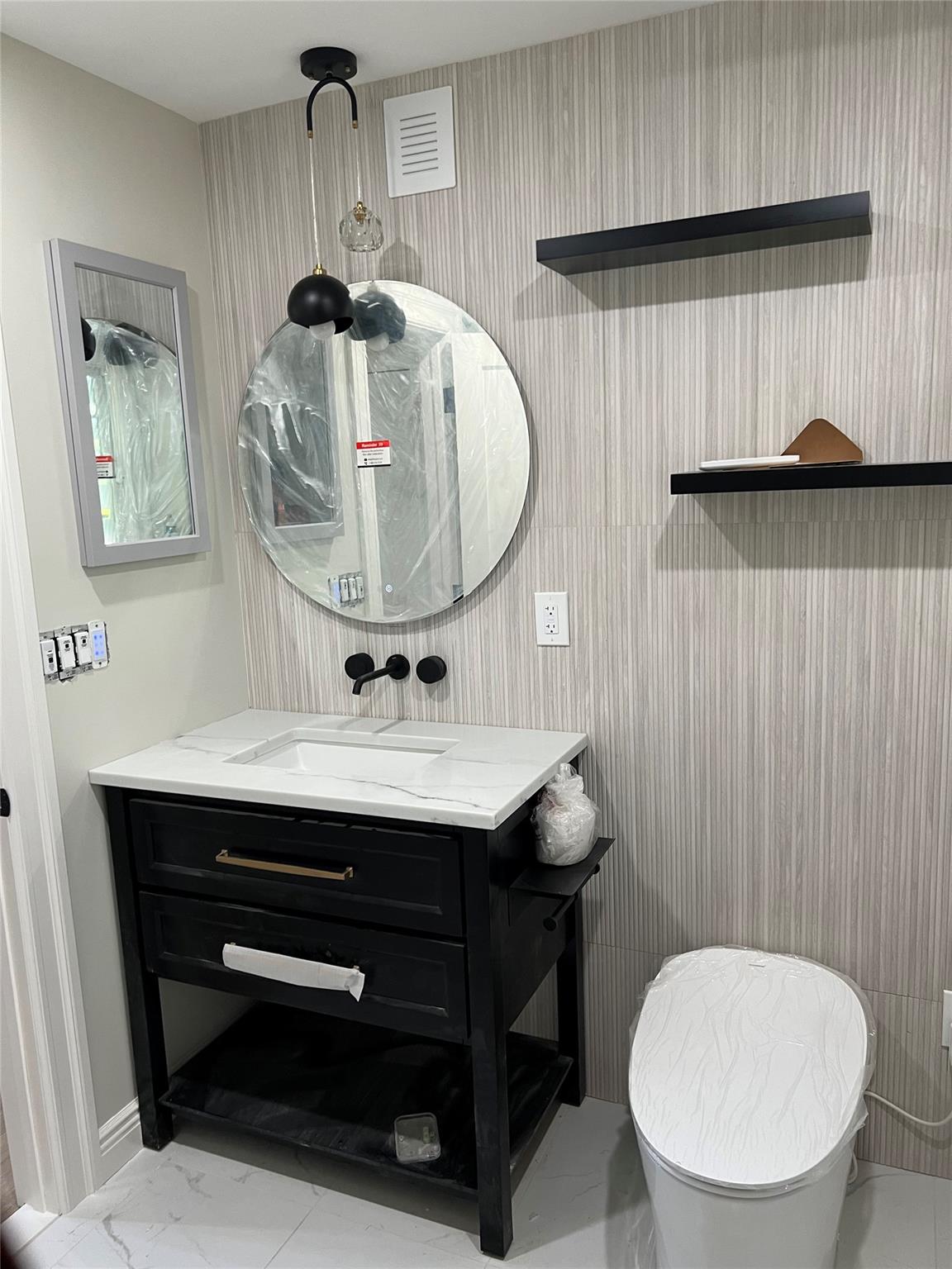 4 Glen Court, Poughkeepsie, NY 12603