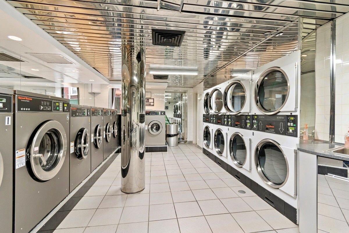 87-10 51st Avenue # 3E, Elmhurst, NY 11373