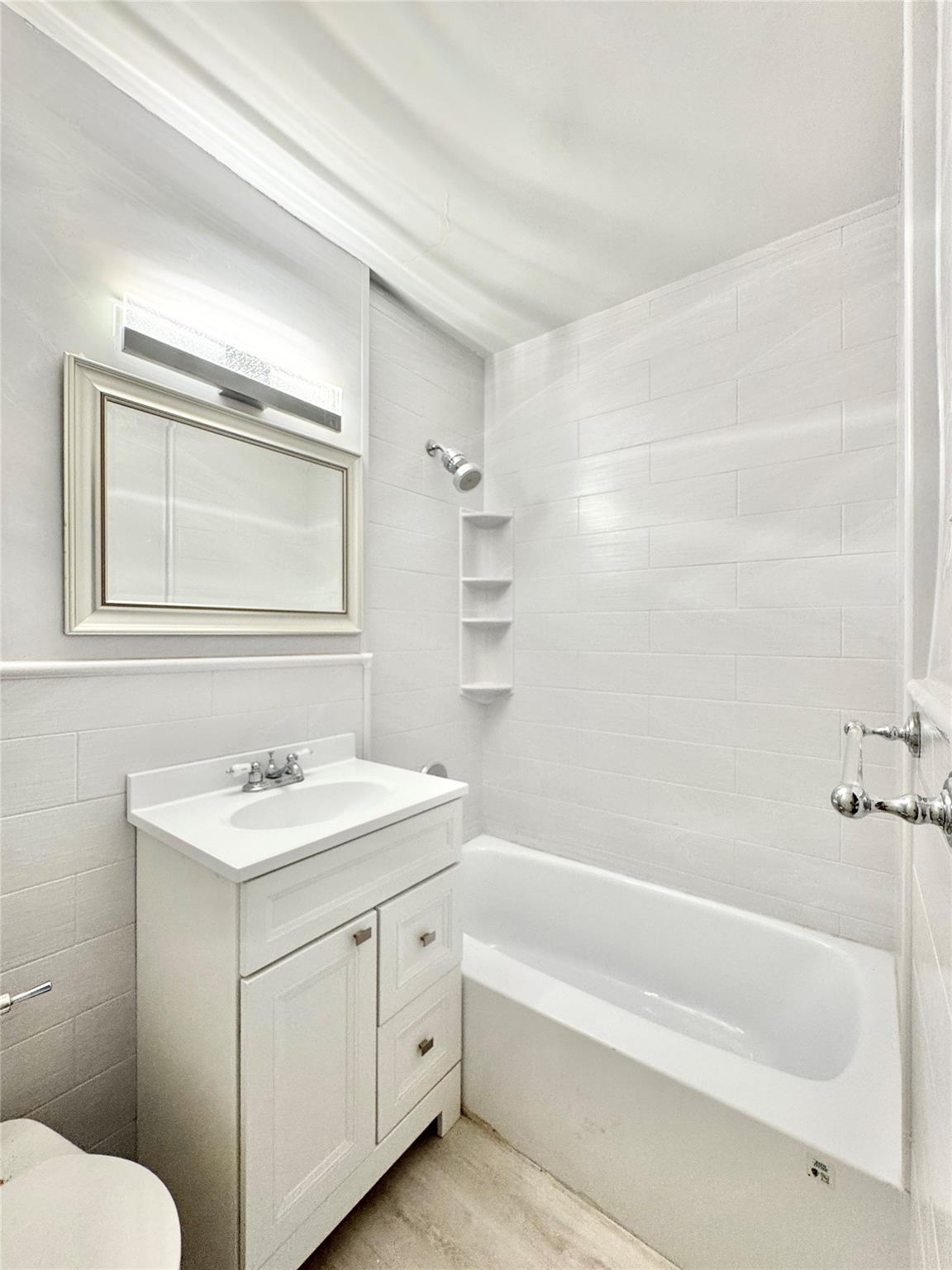 87-10 51st Avenue # 3E, Elmhurst, NY 11373