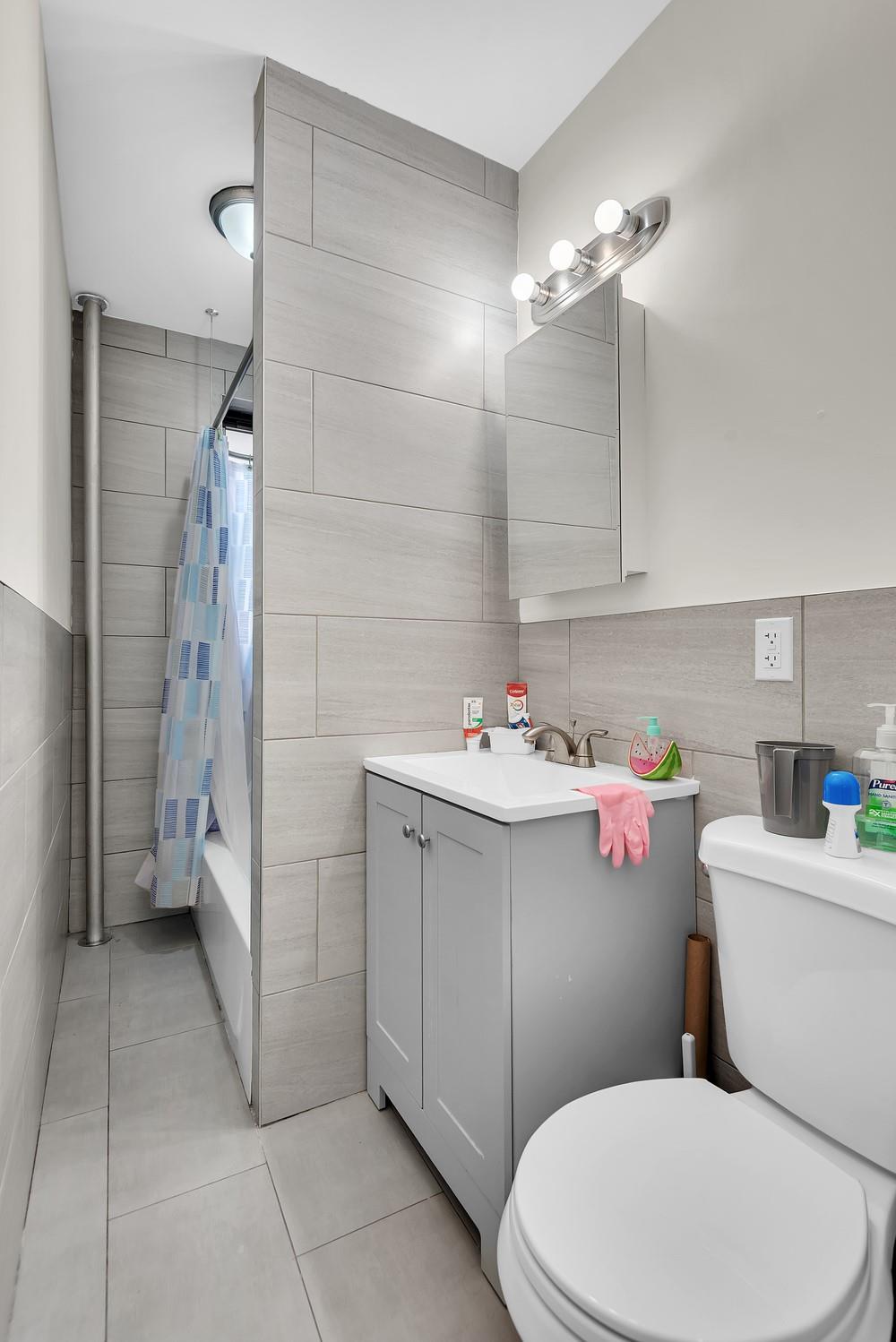 41-11 28th Avenue, Astoria, NY 11103
