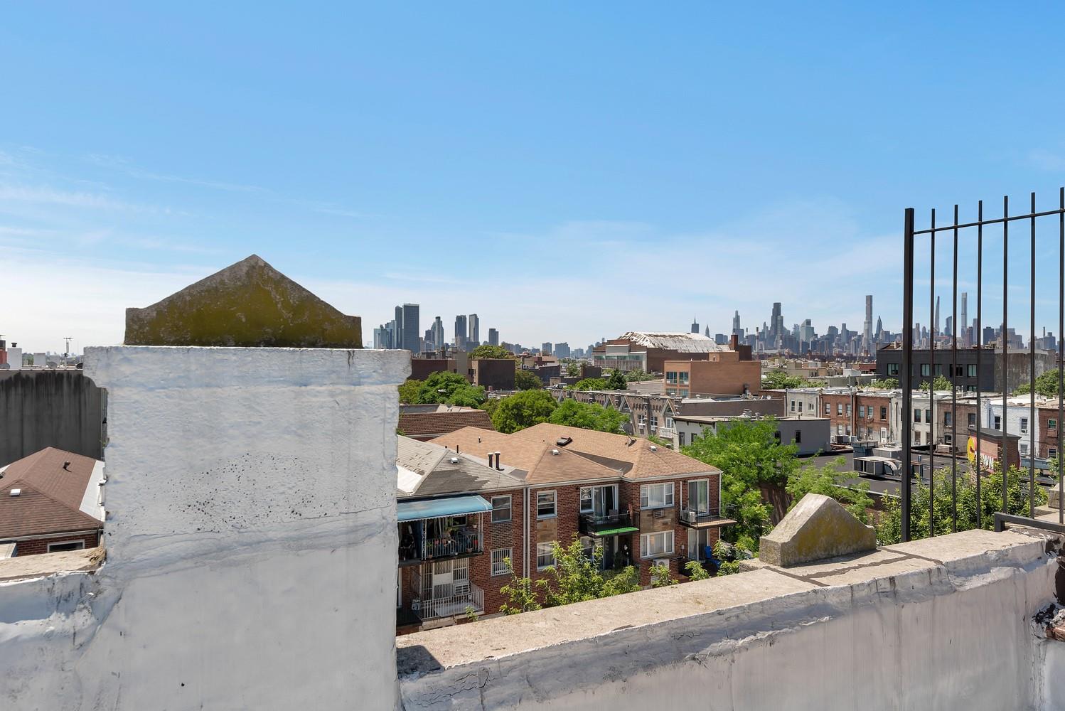 41-11 28th Avenue, Astoria, NY 11103