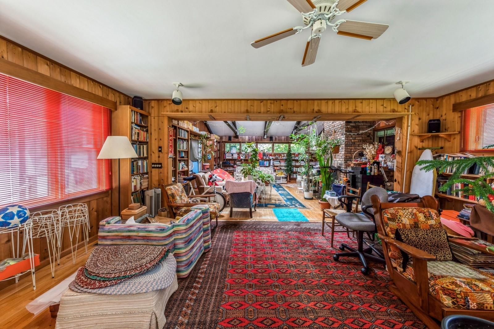 51 W Donellan Road, Hampton Bays, NY 11946