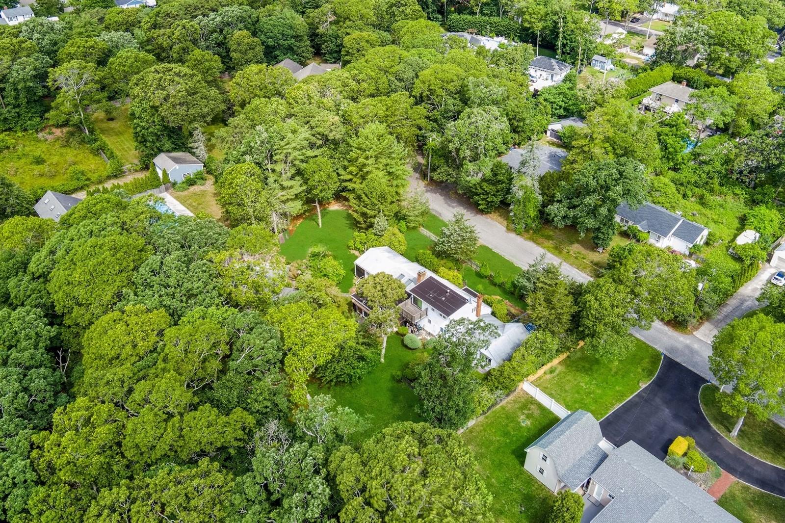 51 W Donellan Road, Hampton Bays, NY 11946