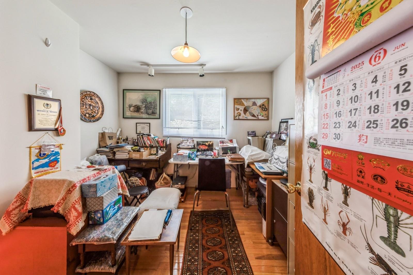 51 W Donellan Road, Hampton Bays, NY 11946