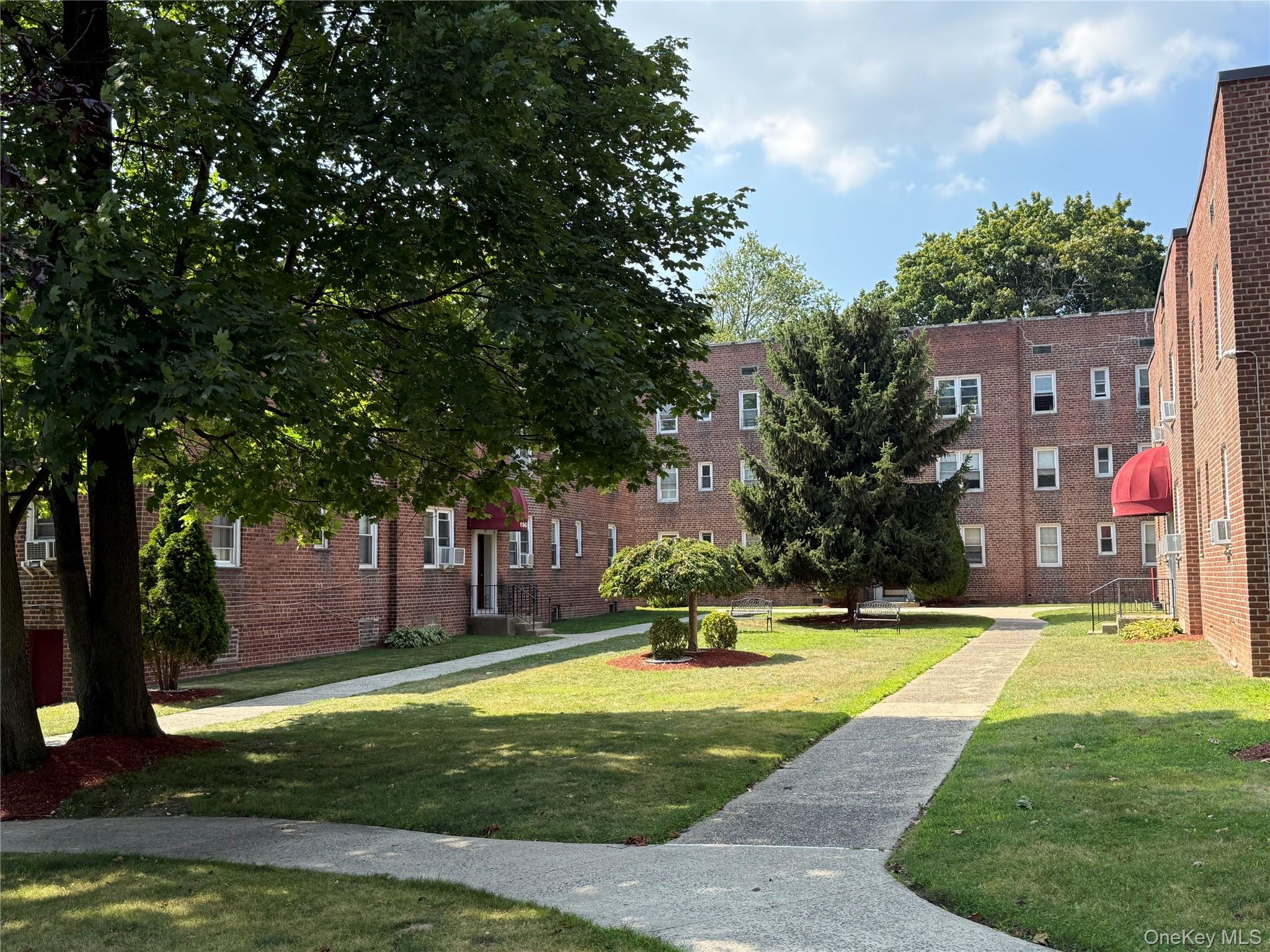 1549 Central Park Avenue # G2, Yonkers, NY 10710