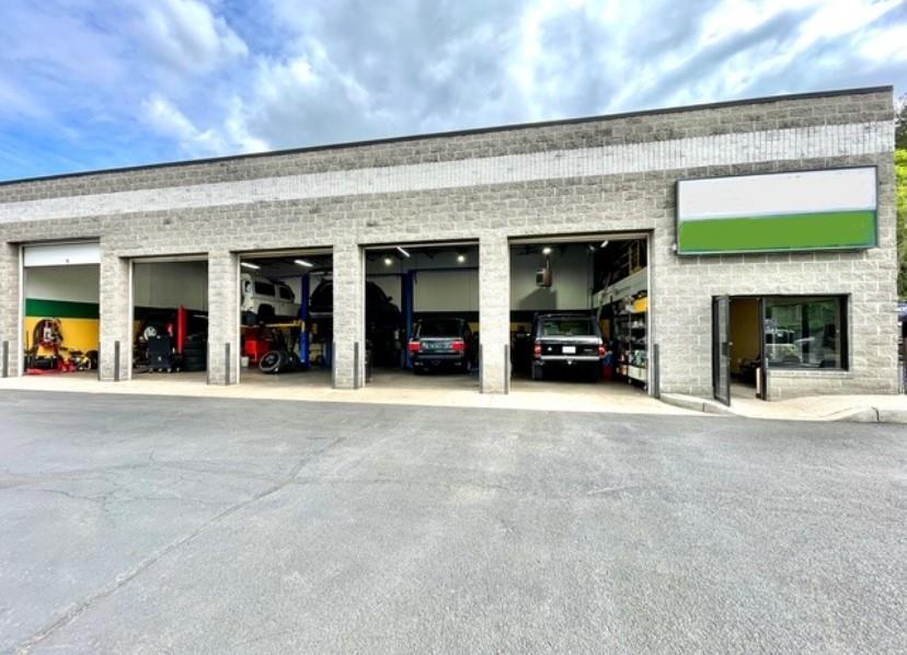 974 W. Jericho Turnpike, Smithtown, NY 11787