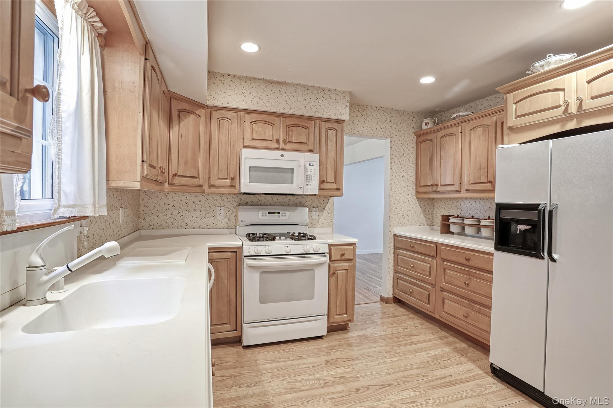 12 Provost Drive, Airmont, NY 10901