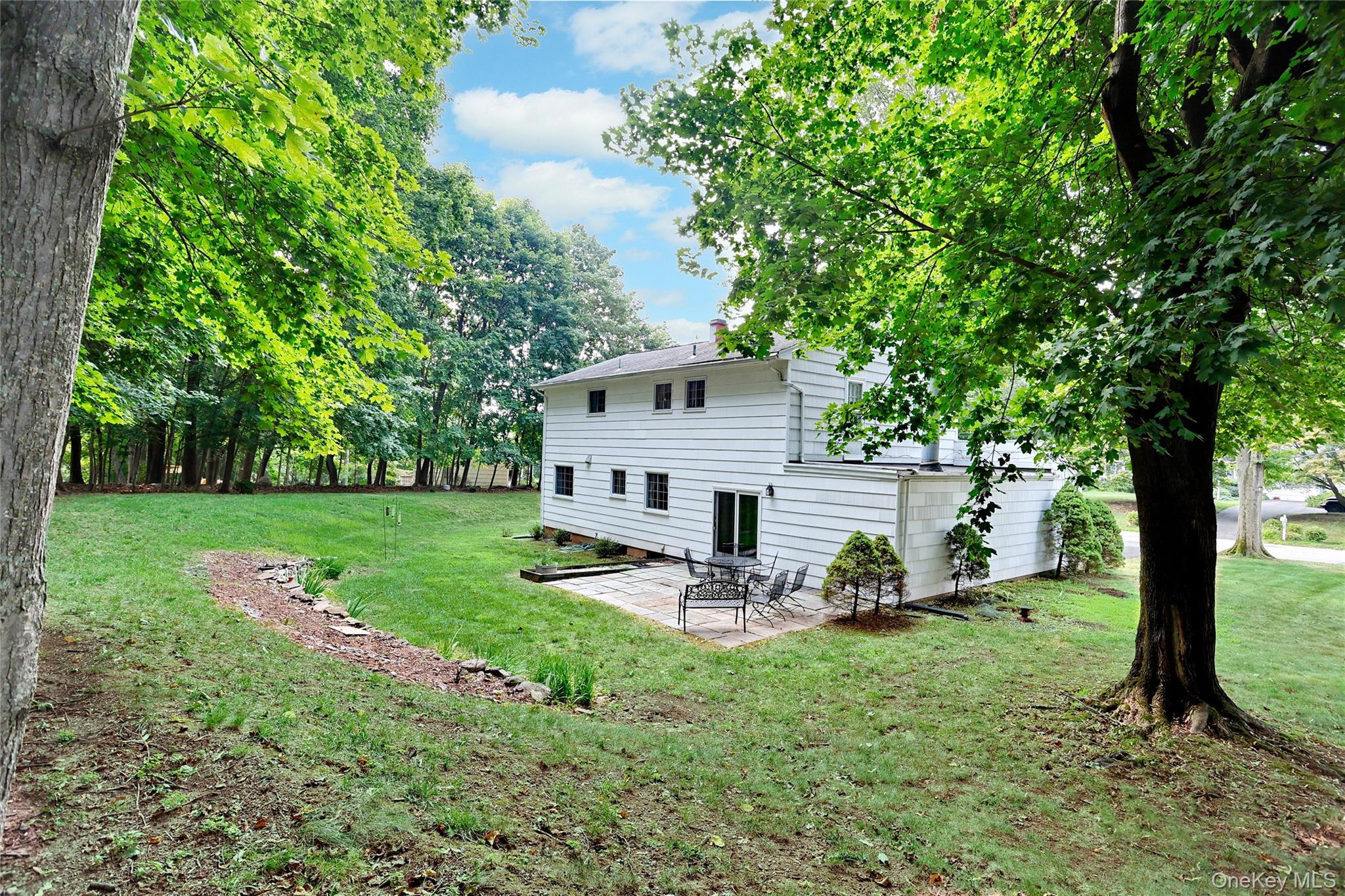 12 Provost Drive, Airmont, NY 10901