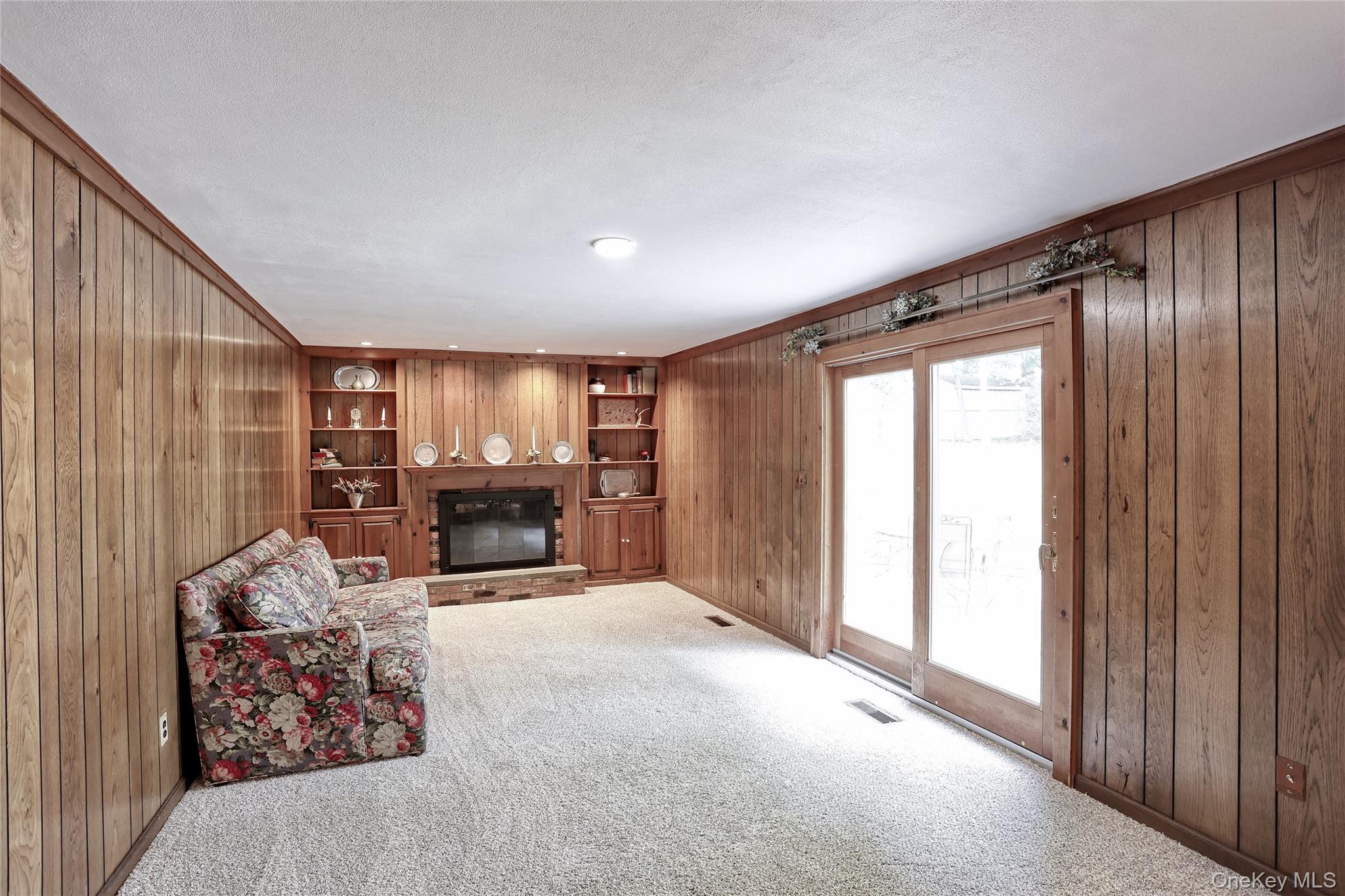 12 Provost Drive, Airmont, NY 10901