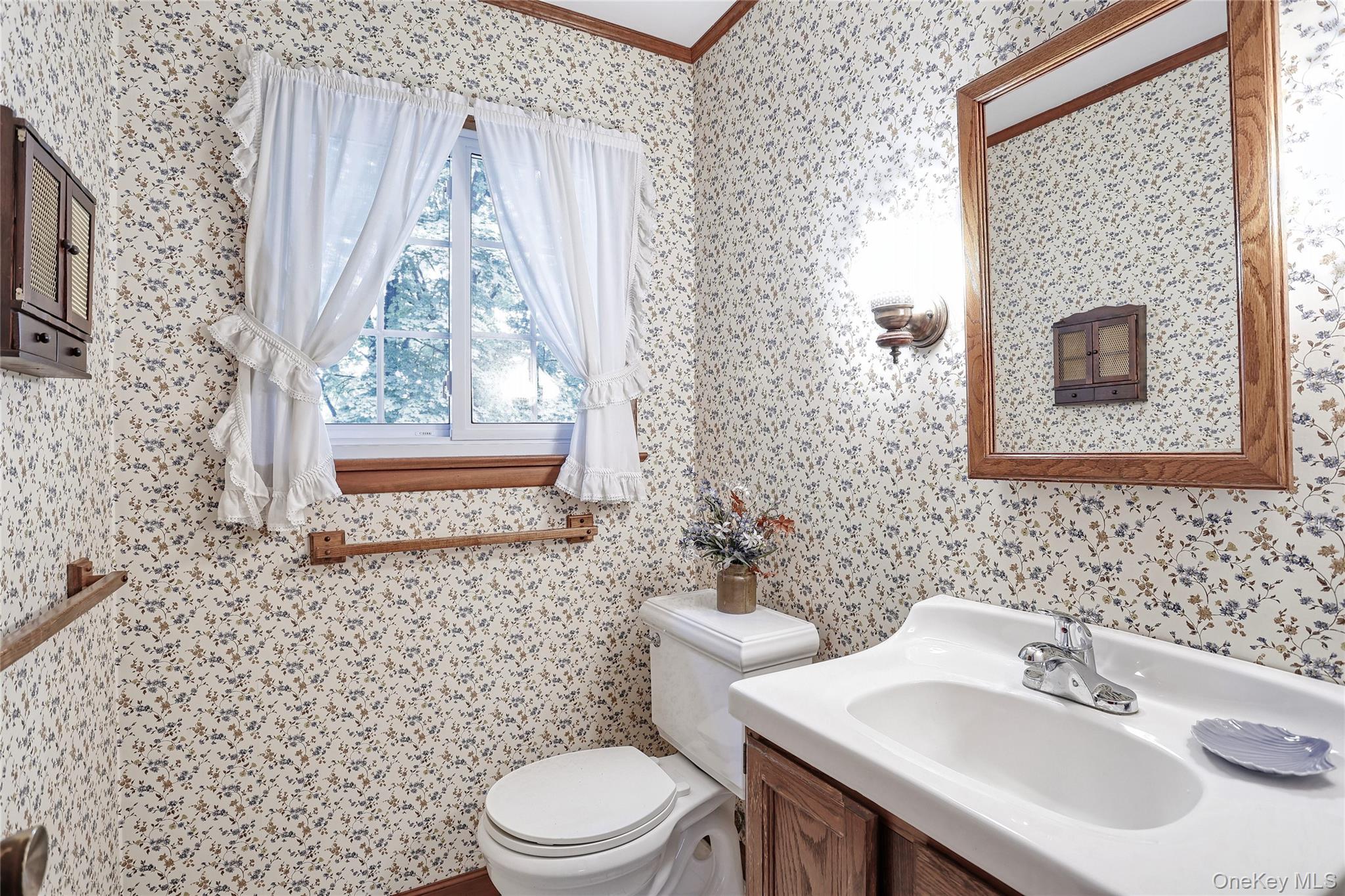 12 Provost Drive, Airmont, NY 10901