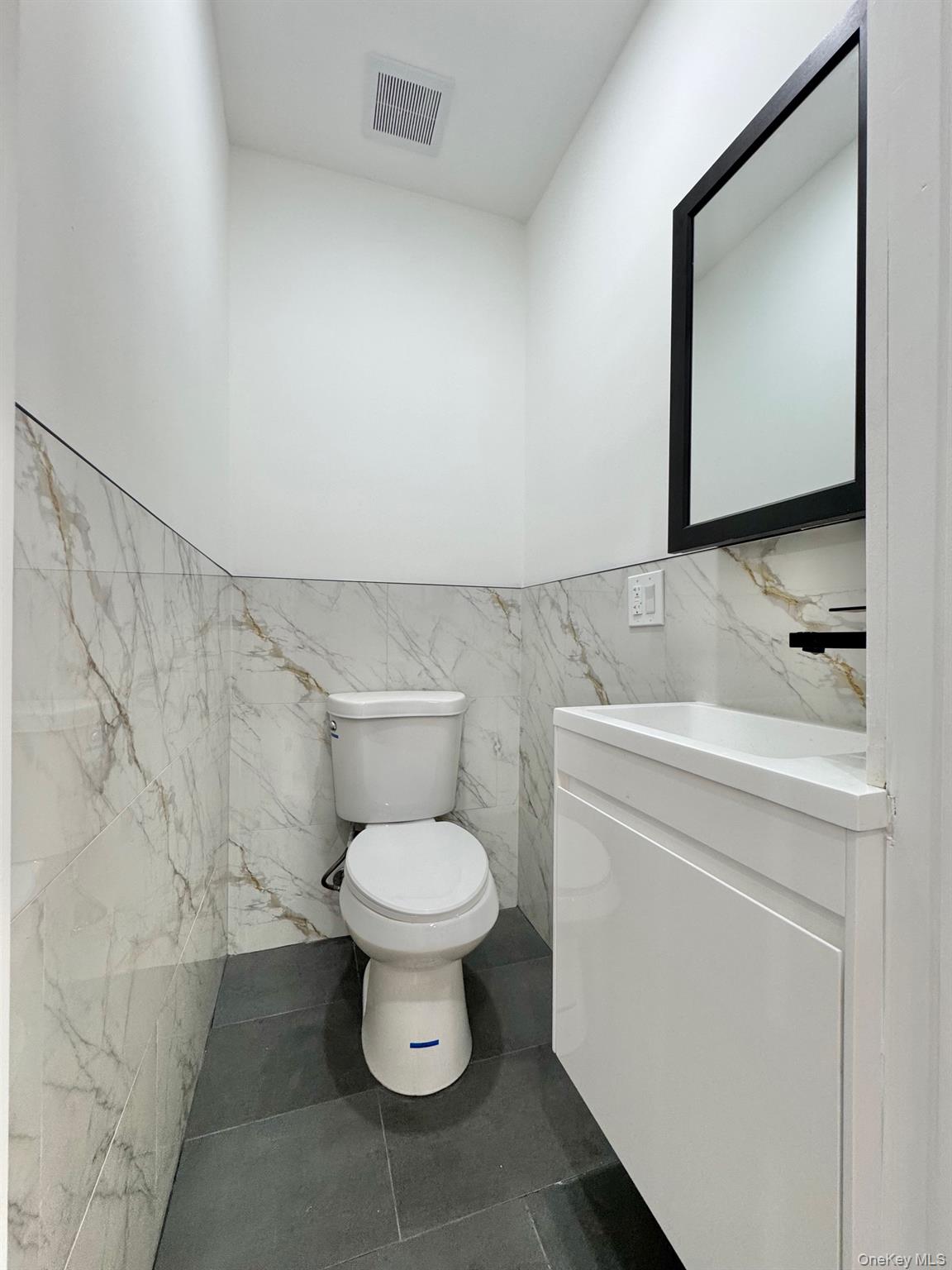 114-62 203rd Street, Saint Albans, NY 11412