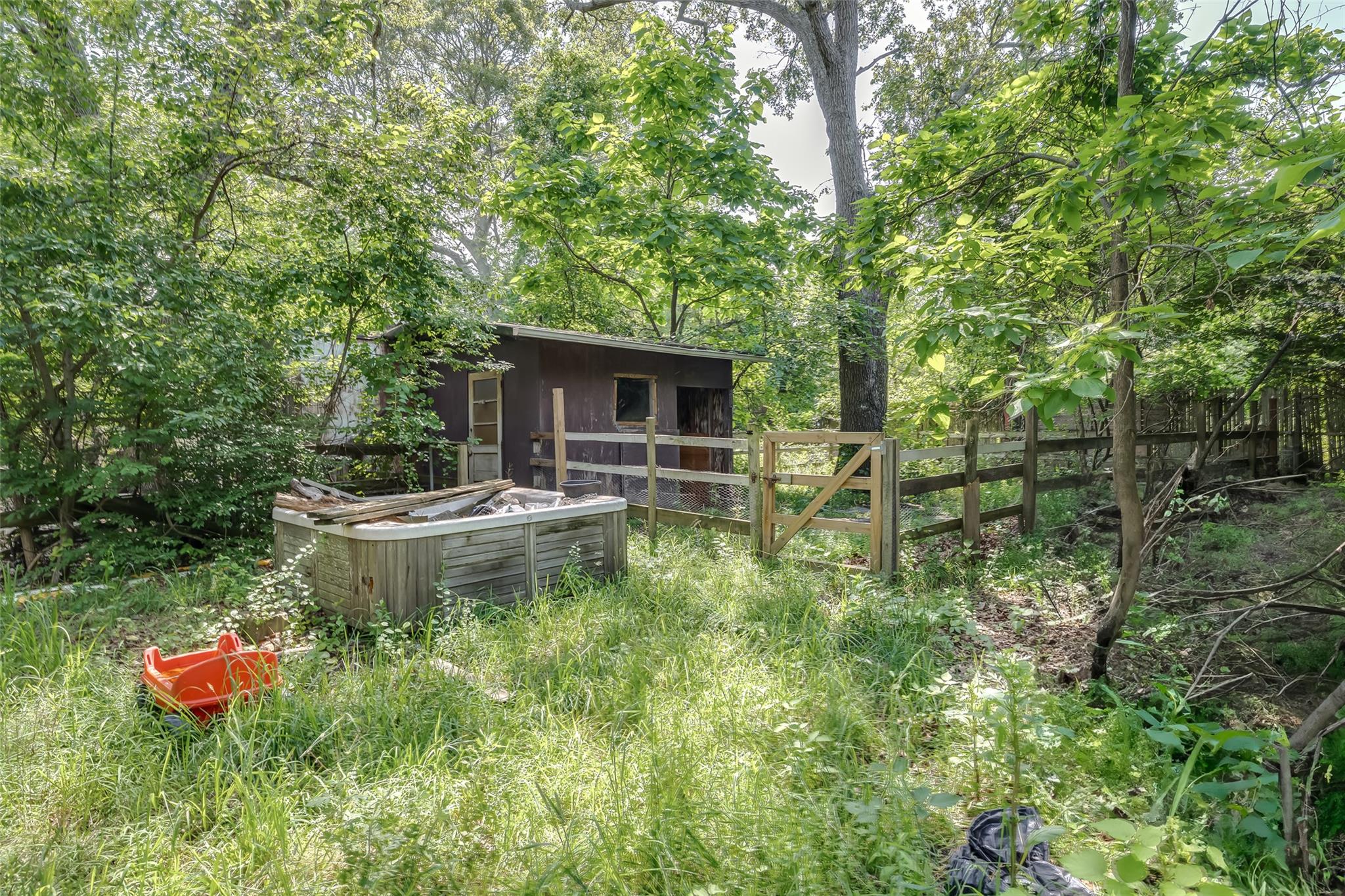 33 N Coleman Road, Centereach, NY 11720