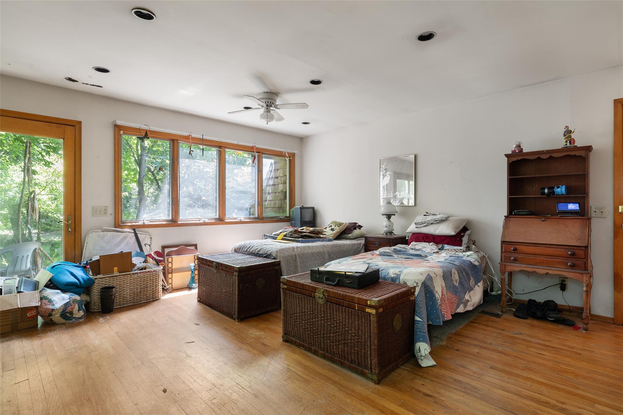 33 N Coleman Road, Centereach, NY 11720