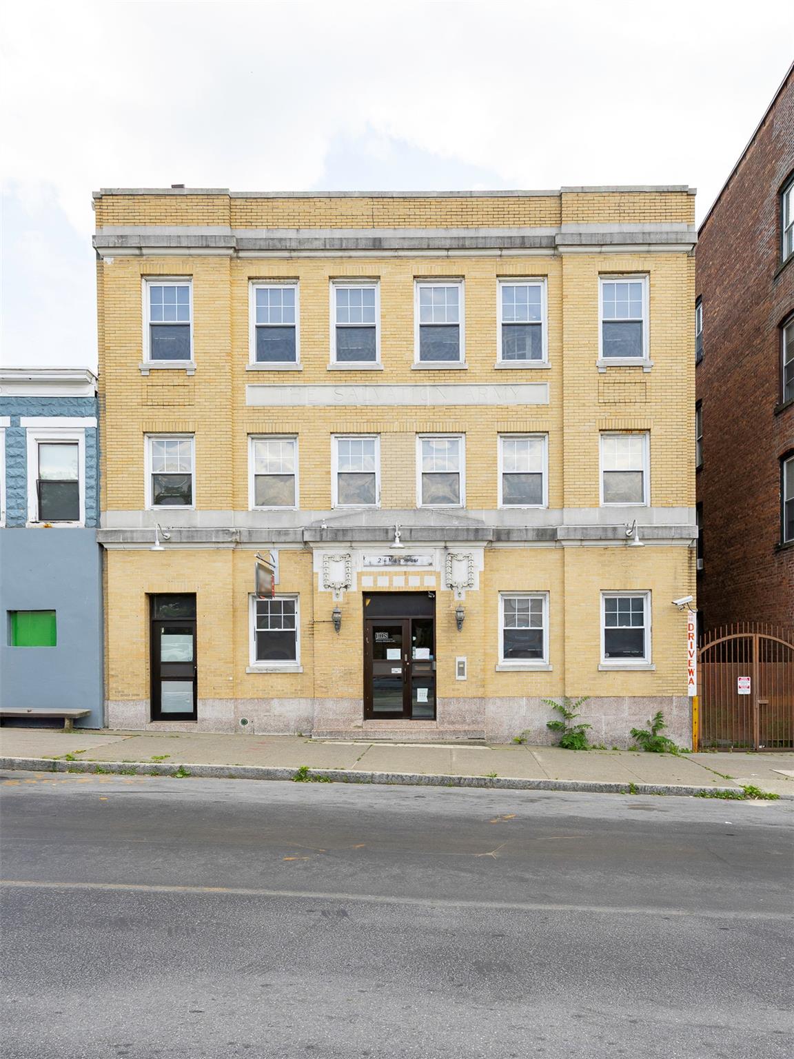 214 Main Street, Poughkeepsie, NY 12601