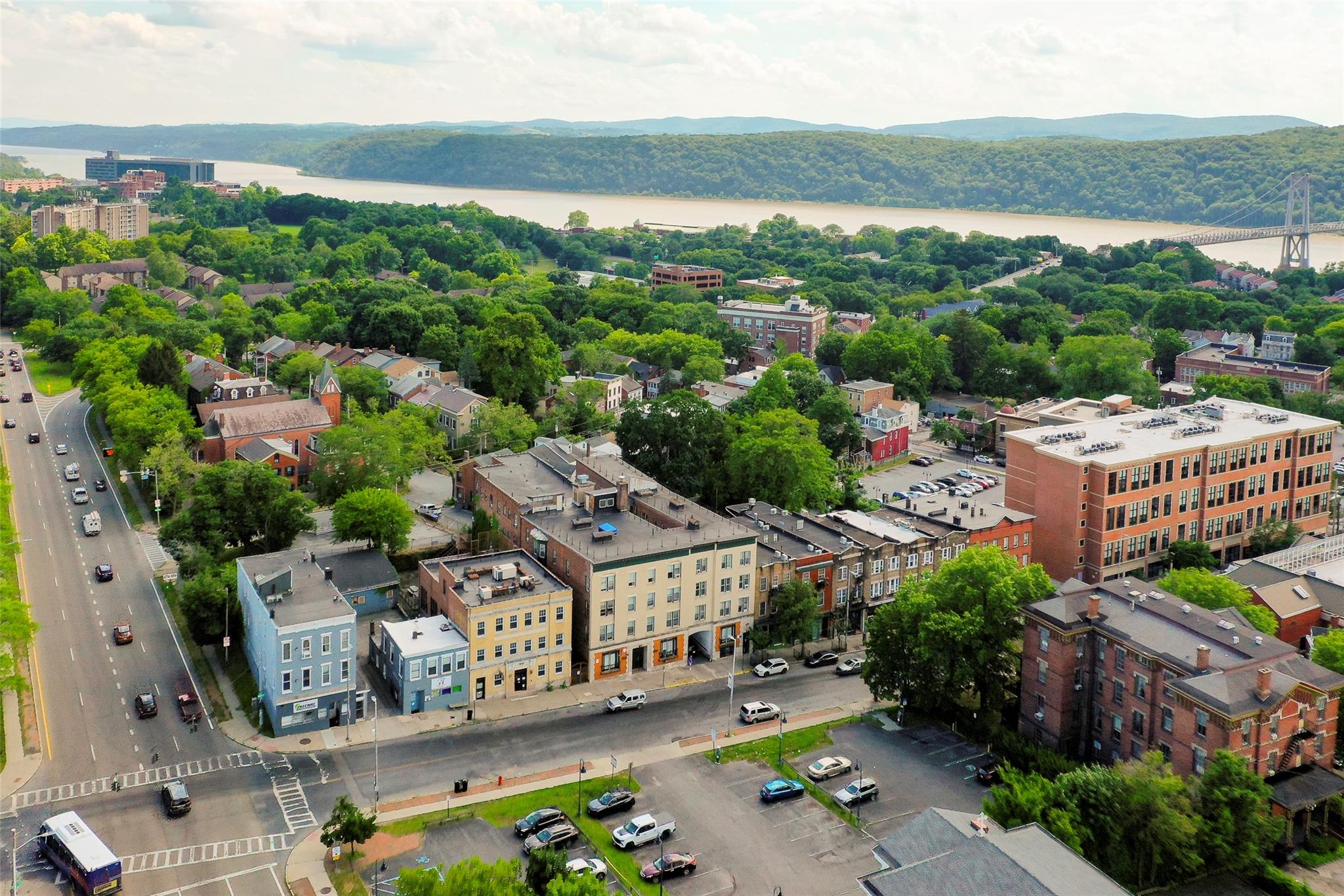 214 Main Street, Poughkeepsie, NY 12601