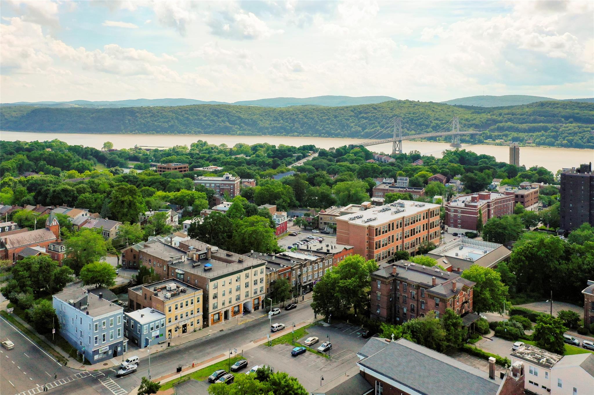 214 Main Street, Poughkeepsie, NY 12601