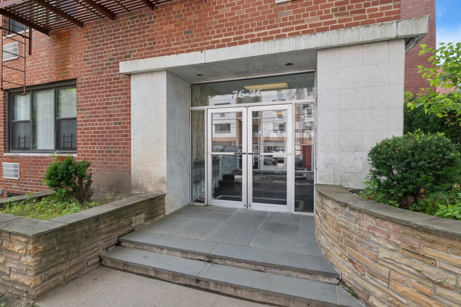 76-26 113th Street # 1B, Forest Hills, NY 11375