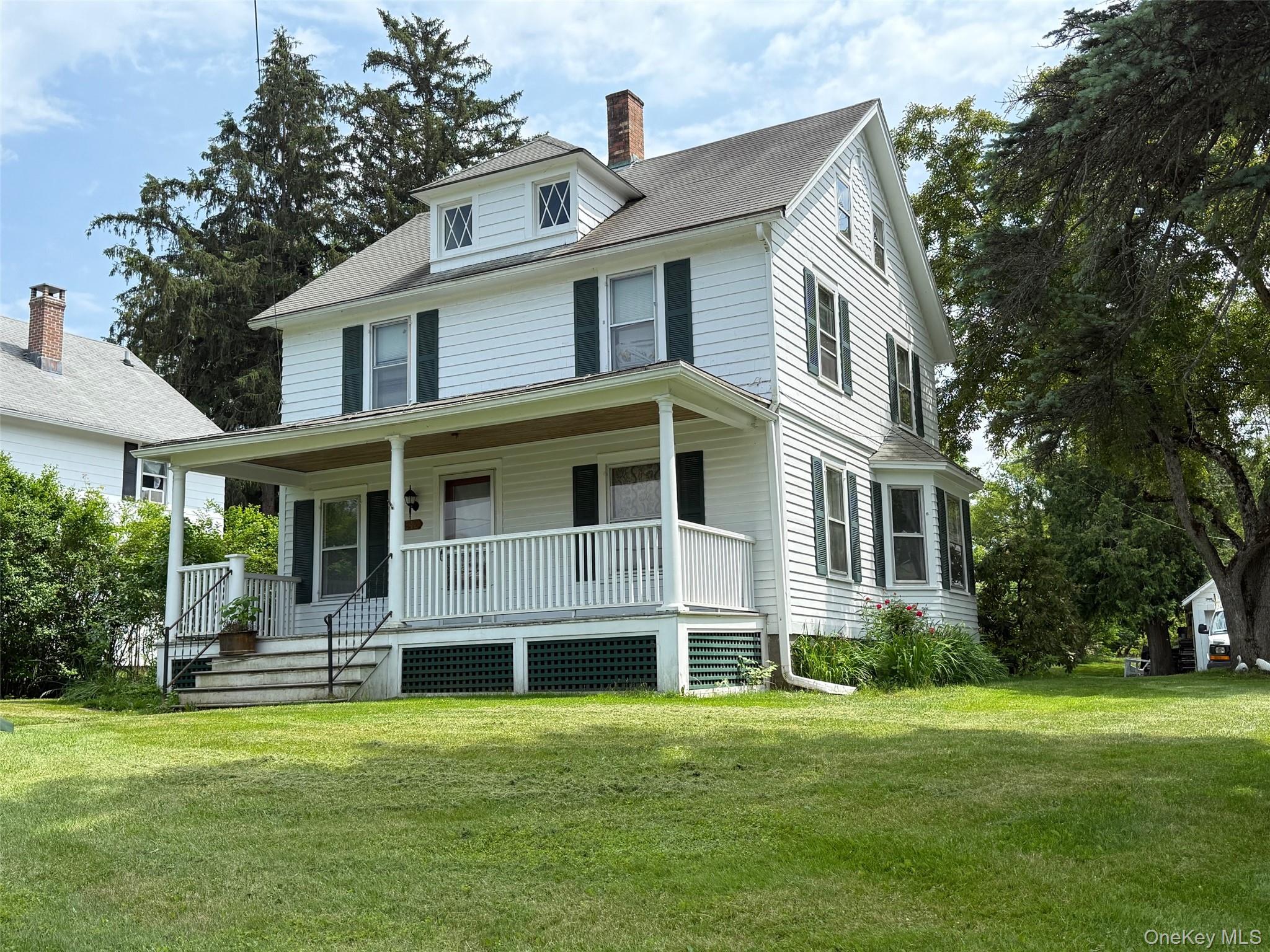 5842 S Elm Avenue, Millerton, NY 12546