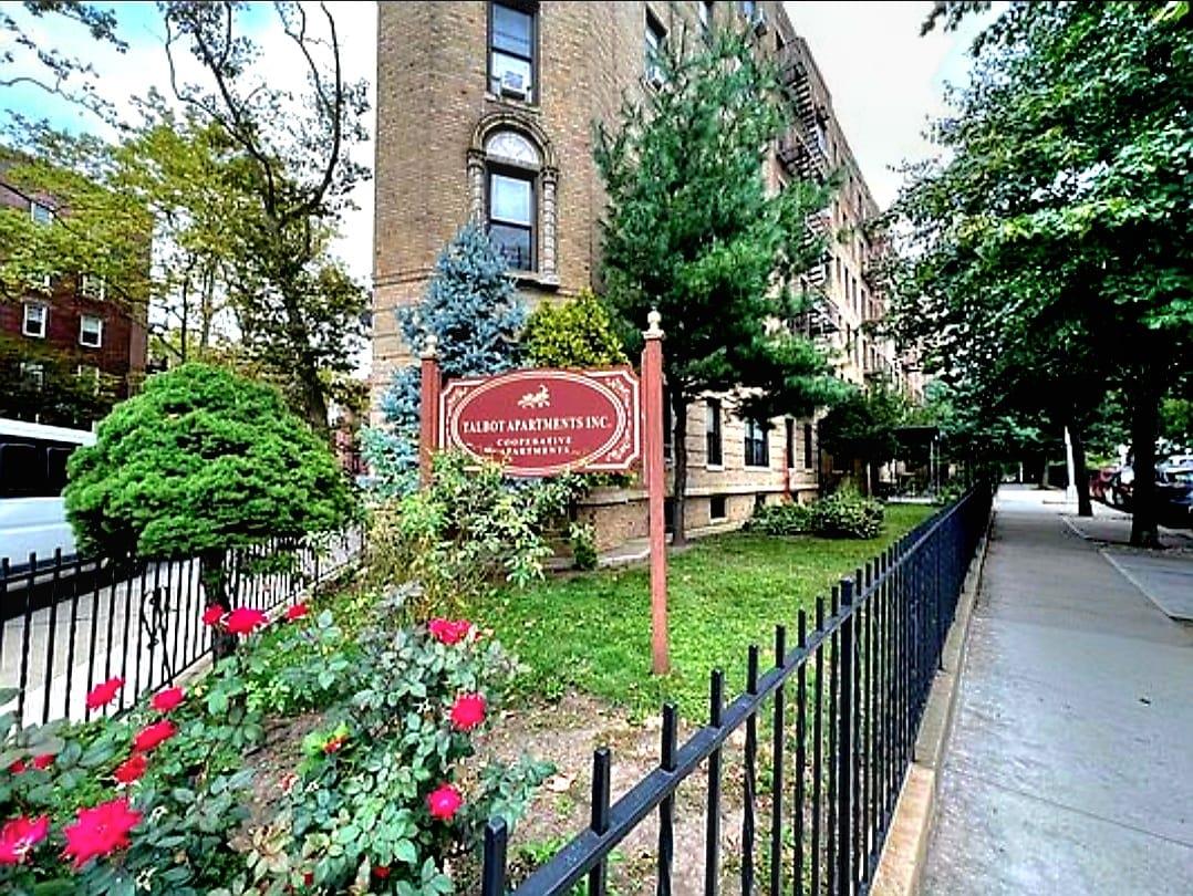 8364 Talbot Street # 4B, Kew Gardens, NY 11415