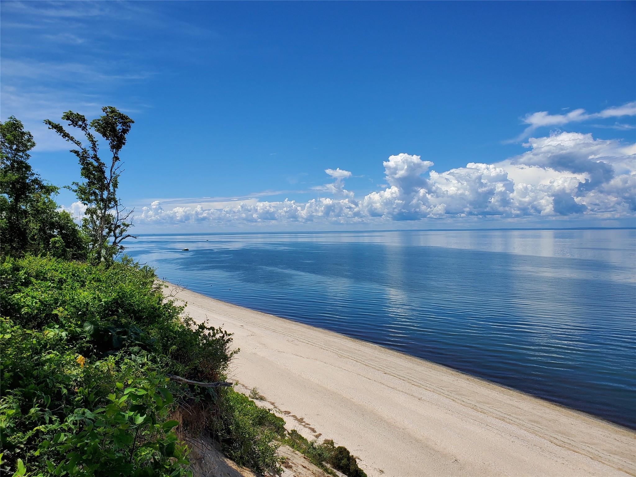 5 Uranus Road, Rocky Point, NY 11778