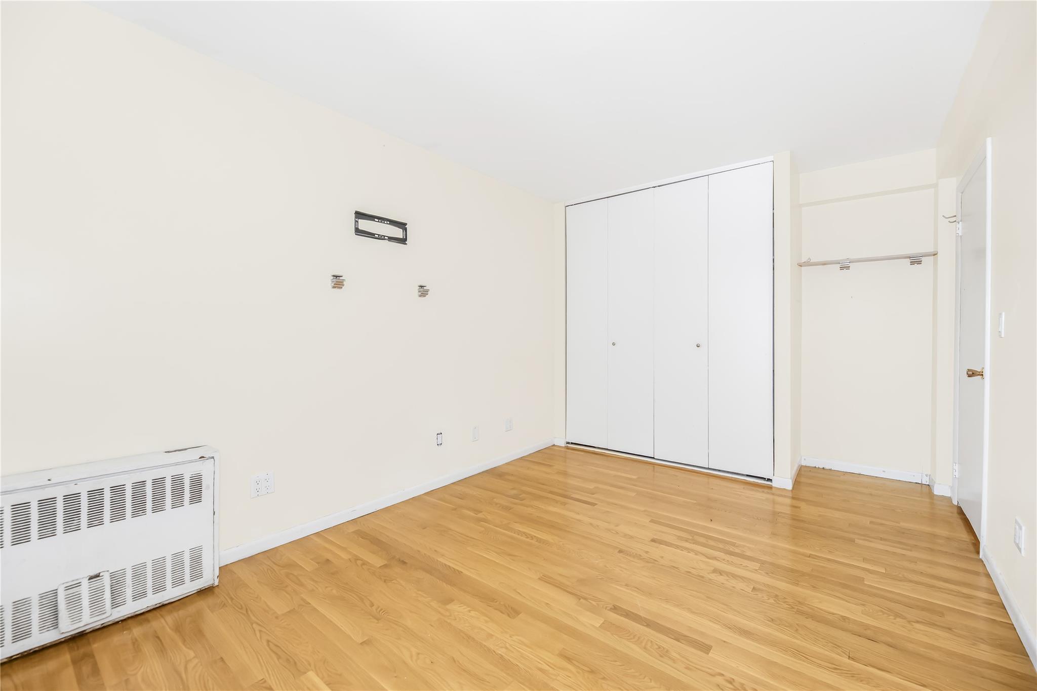 377 N Broadway # 304, Yonkers, NY 10701