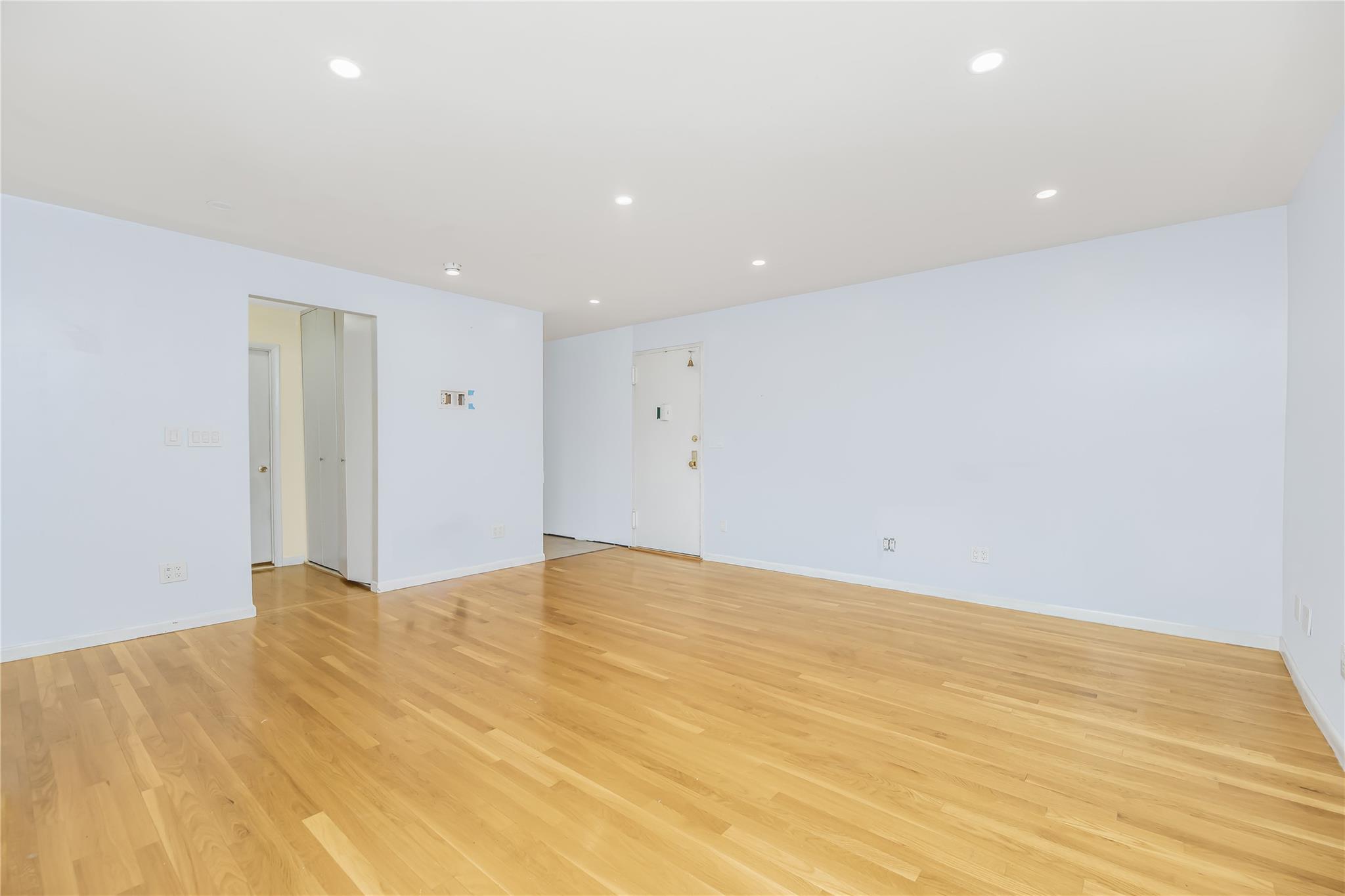 377 N Broadway # 304, Yonkers, NY 10701