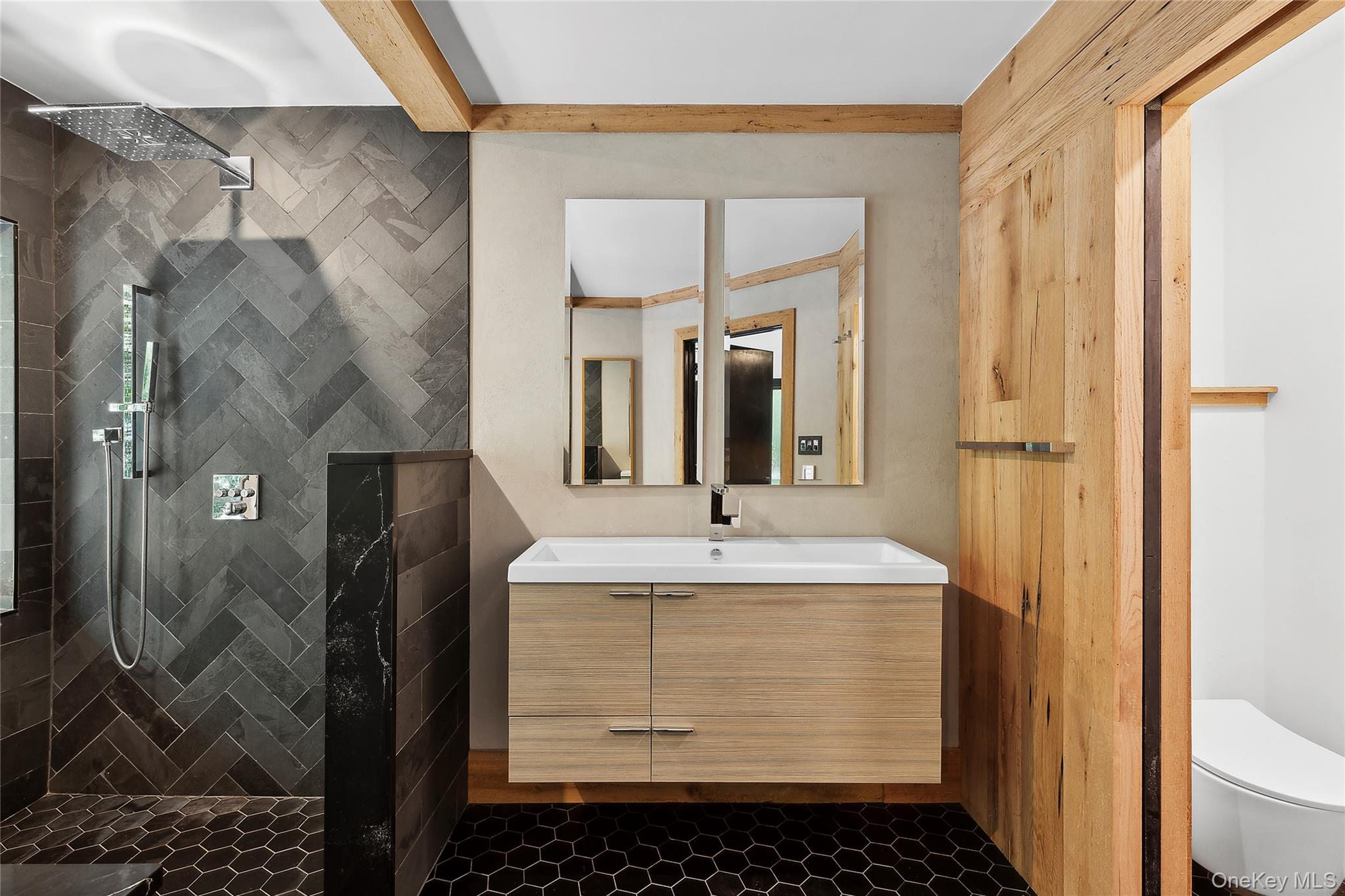 601 Majors Path, Southampton, NY 11968