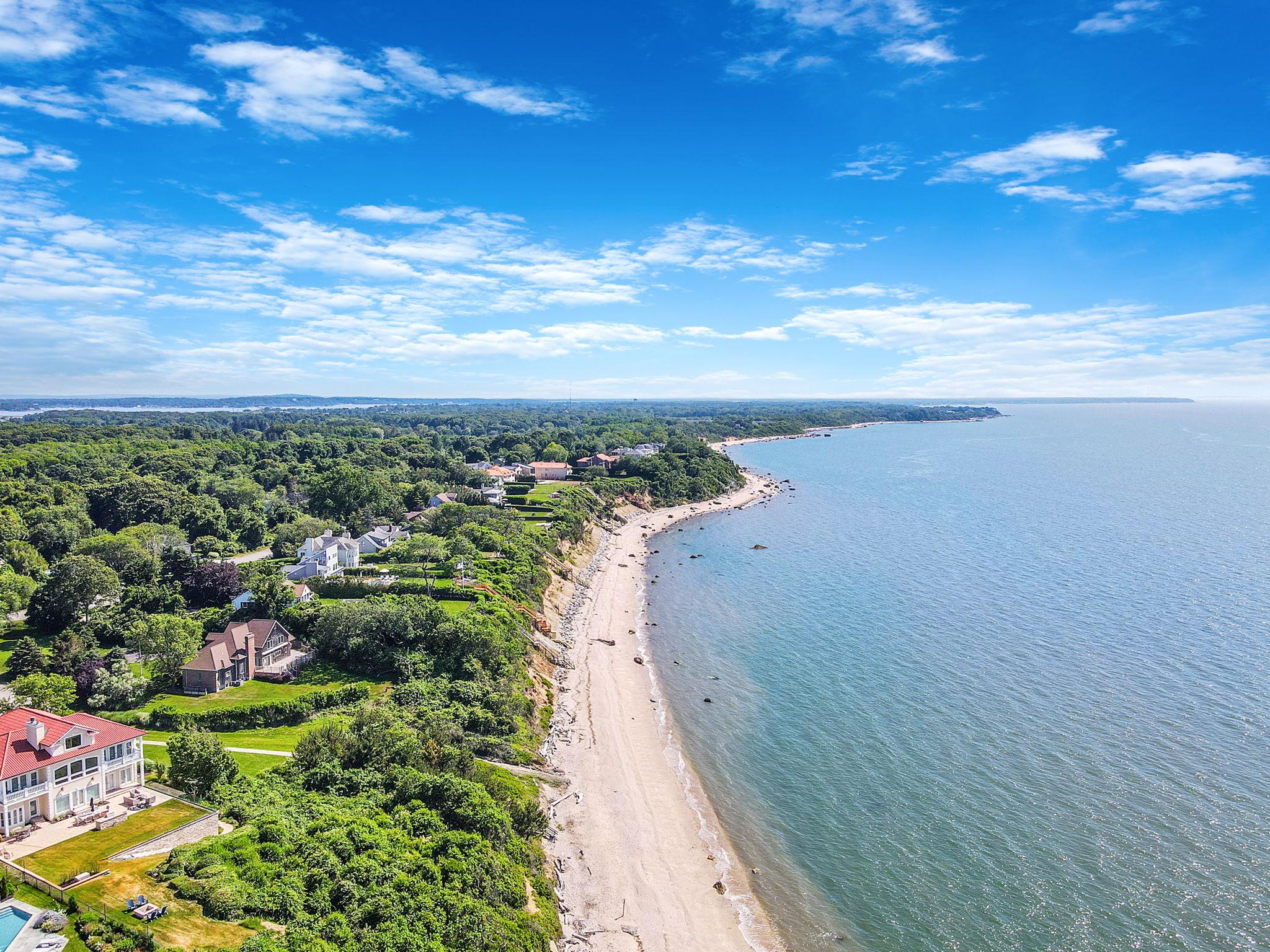 345 The Strand, East Marion, NY 11939