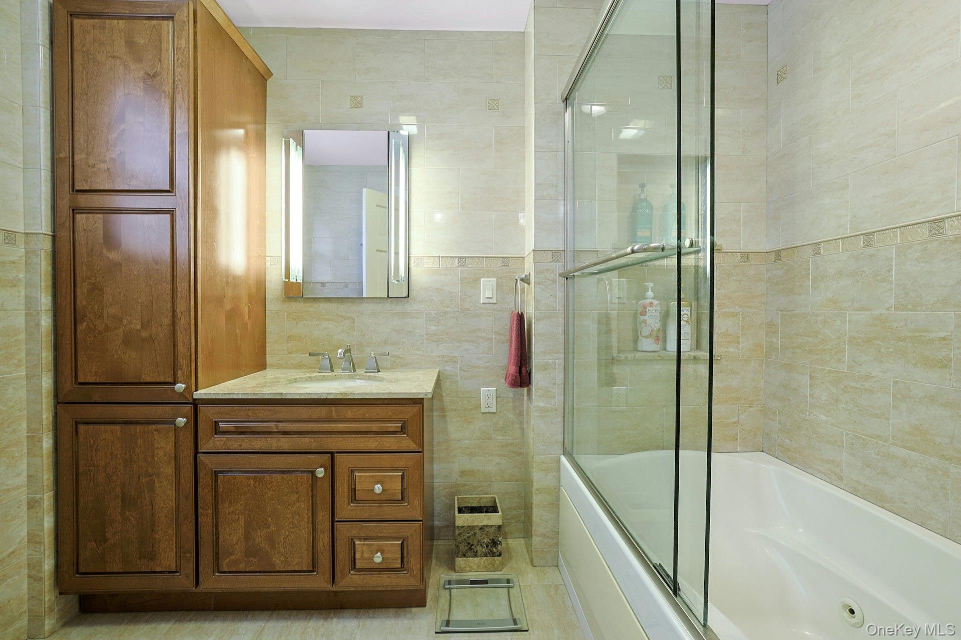 41 Cowdrey Street, Yonkers, NY 10701