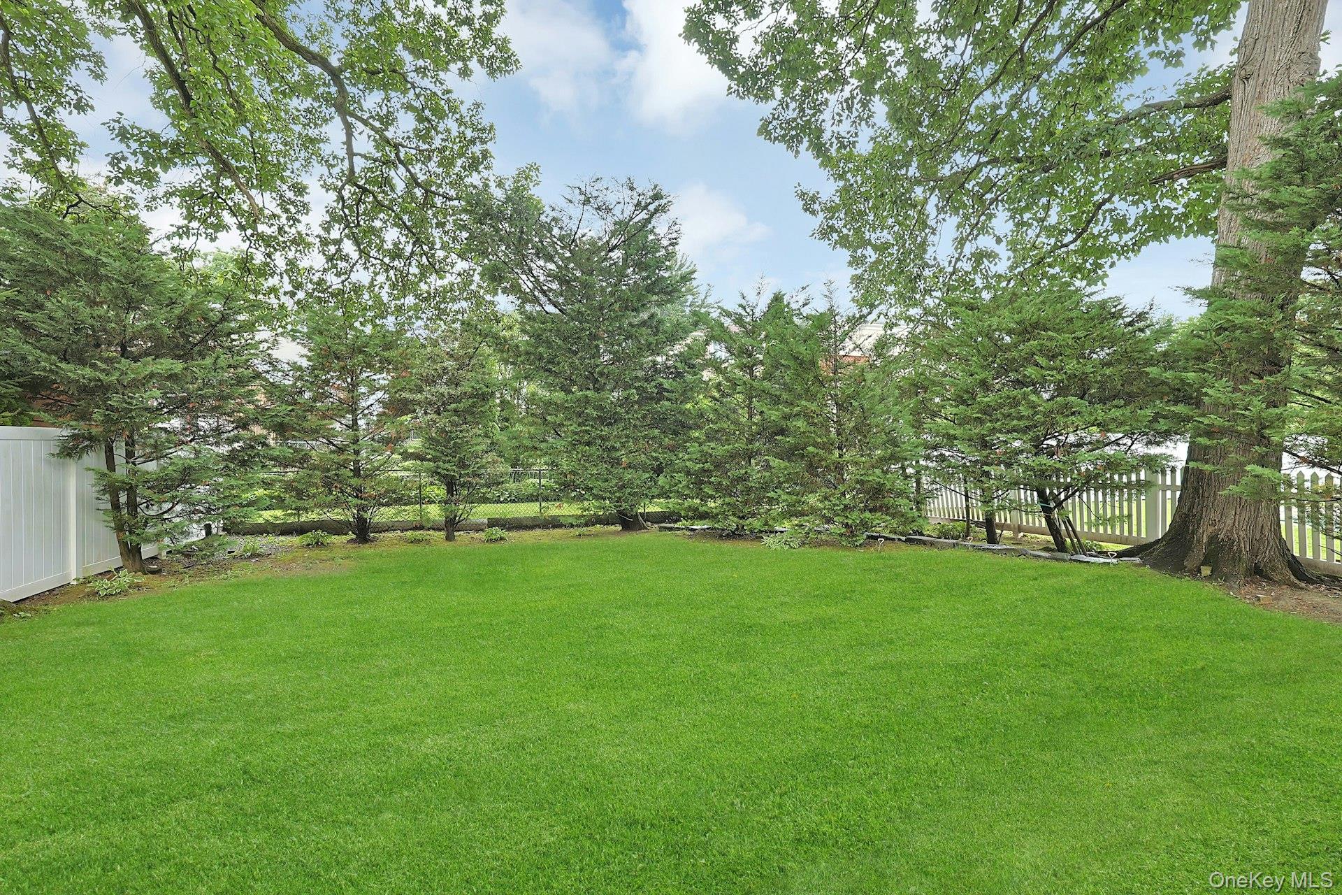 41 Cowdrey Street, Yonkers, NY 10701