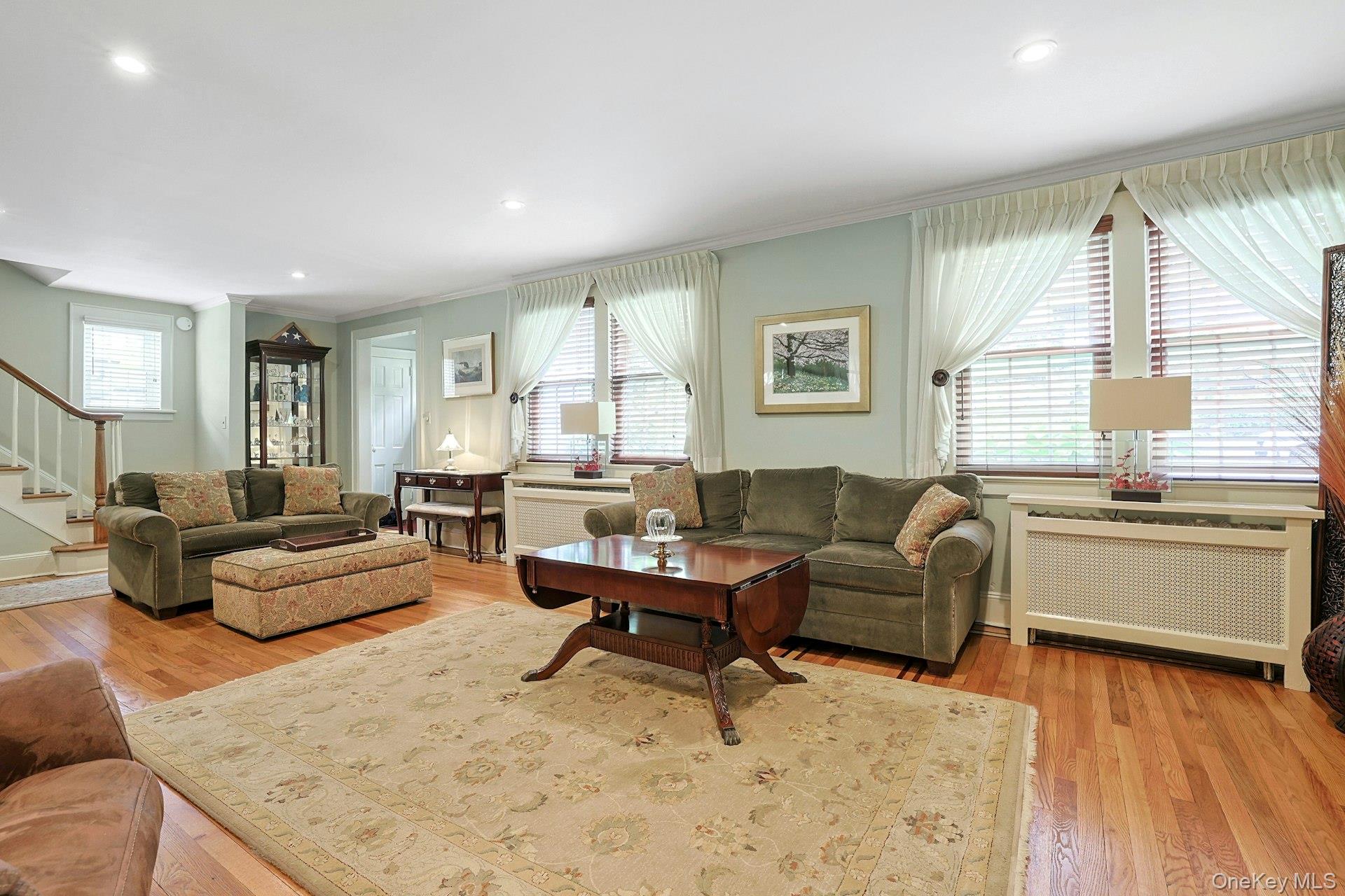 41 Cowdrey Street, Yonkers, NY 10701