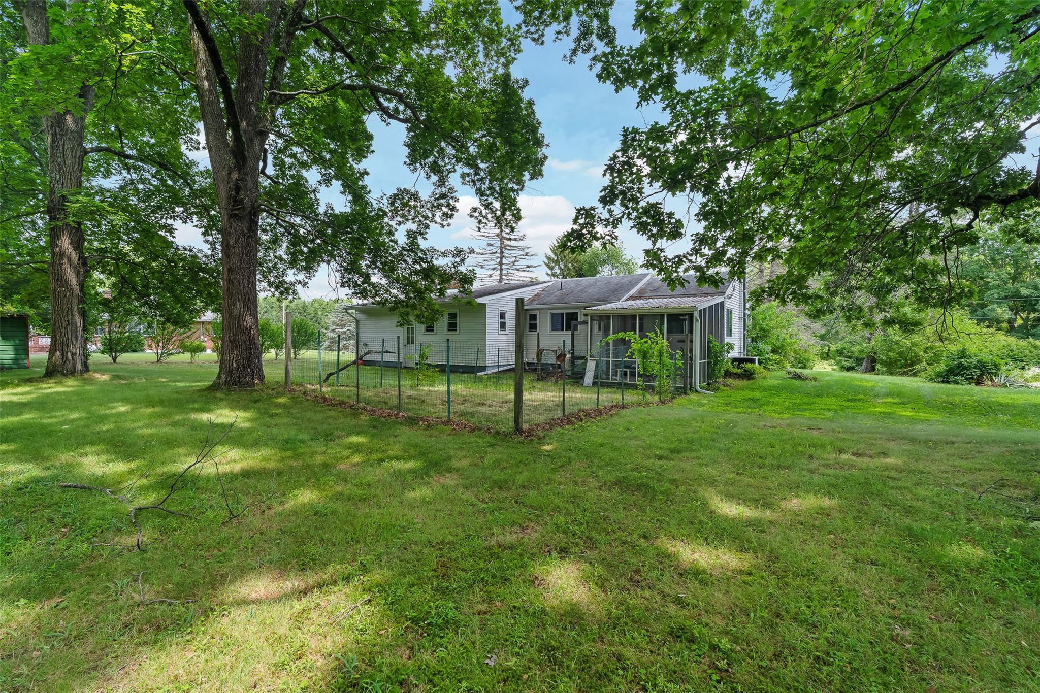 95 Van Vlack Road, Hopewell Junction, NY 12533