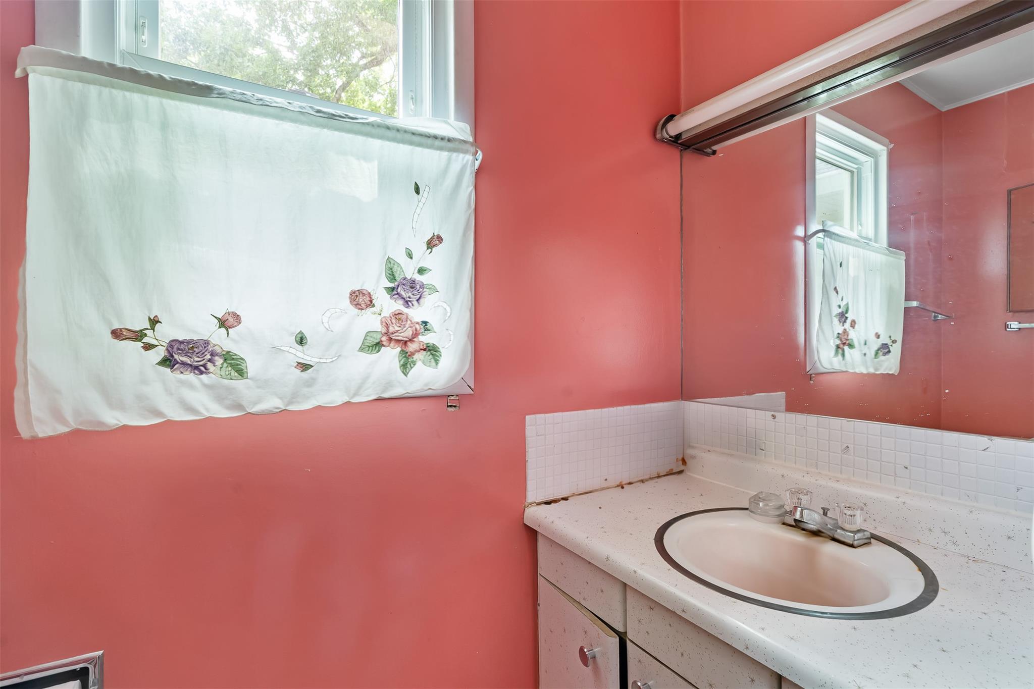 95 Van Vlack Road, Hopewell Junction, NY 12533