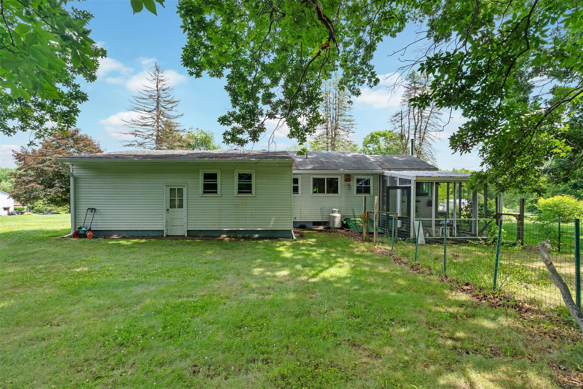 95 Van Vlack Road, Hopewell Junction, NY 12533