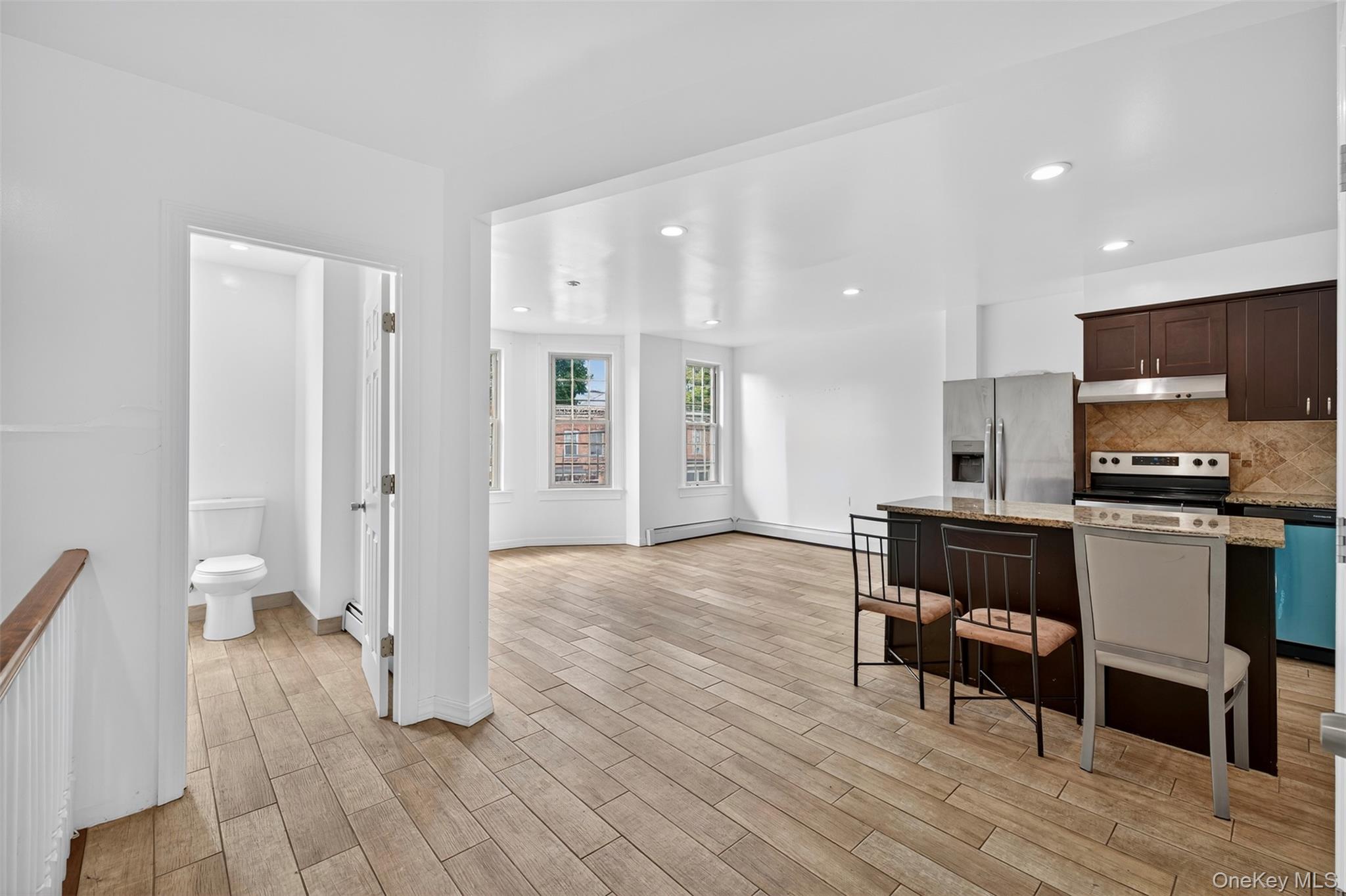 121 William Street, Newburgh, NY 12550