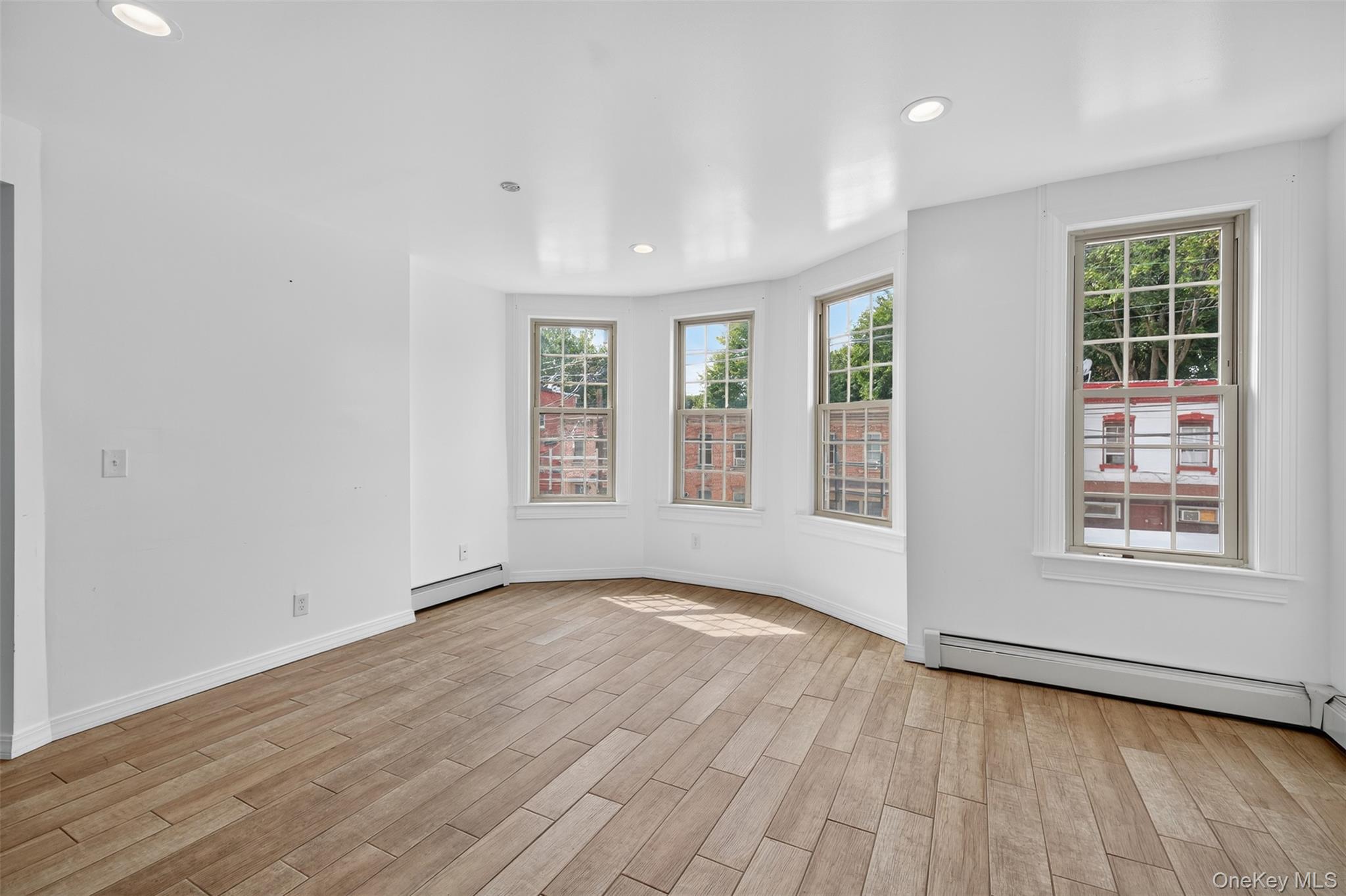 121 William Street, Newburgh, NY 12550