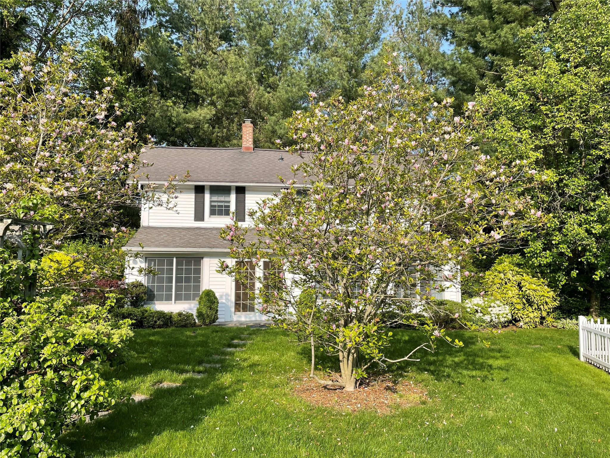 5 Ludlum Lane, Lattingtown, NY 11560