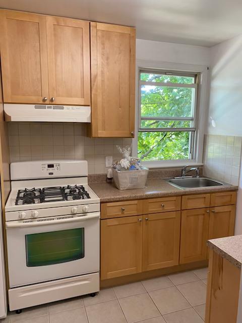 1 Burbank Street # 2a, Yonkers, NY 10710