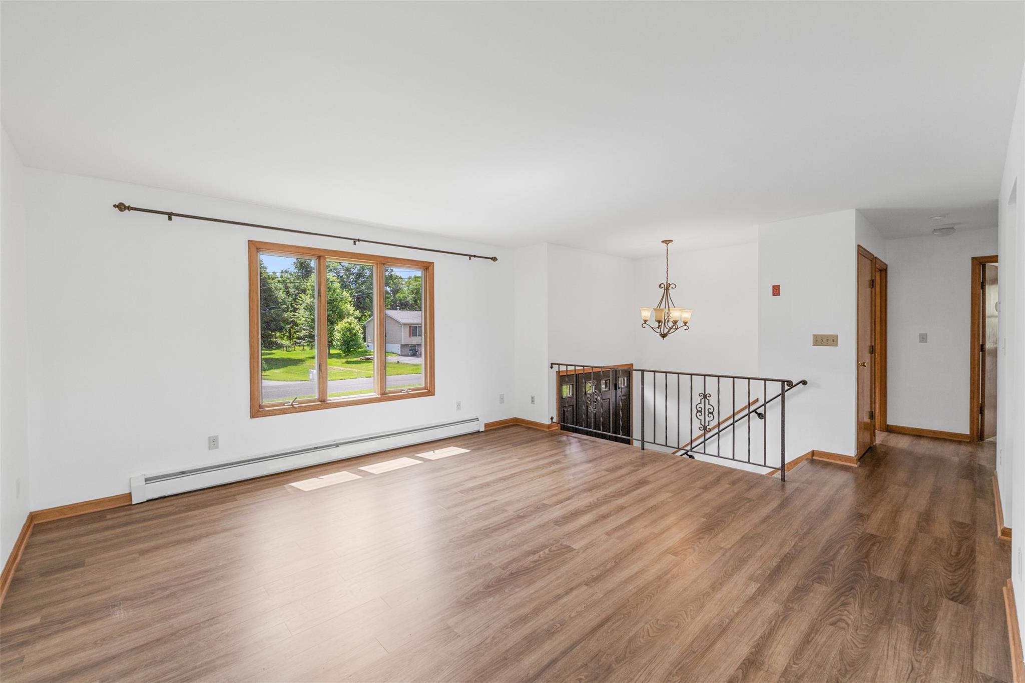 16 Orchard Lane, Highland, NY 12528