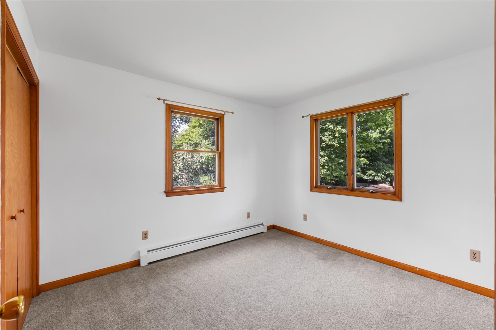 16 Orchard Lane, Highland, NY 12528