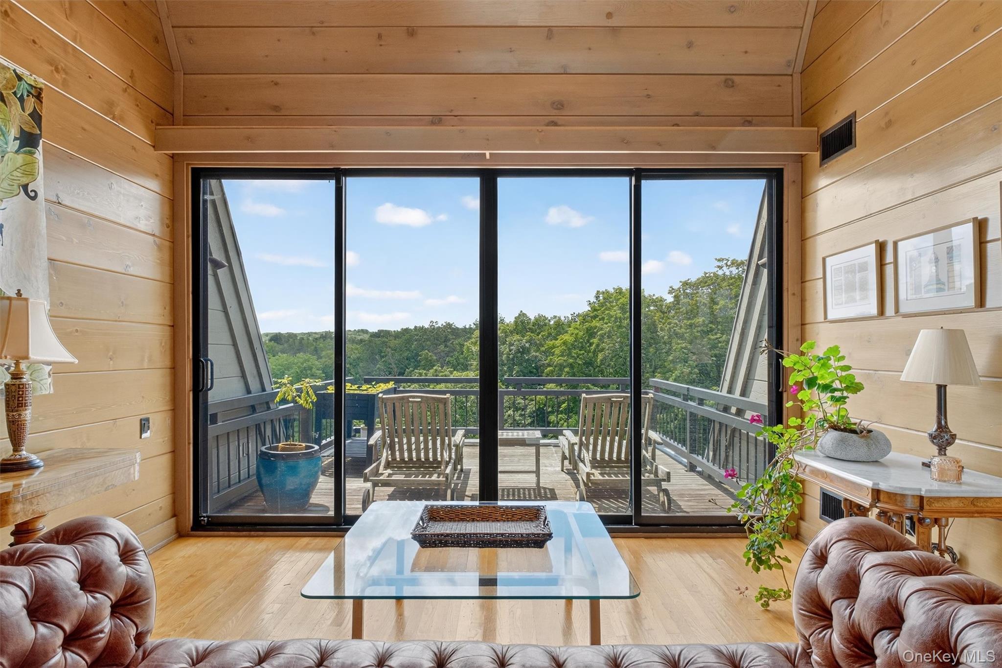 16 Gorge Lane, Pound Ridge, NY 10576